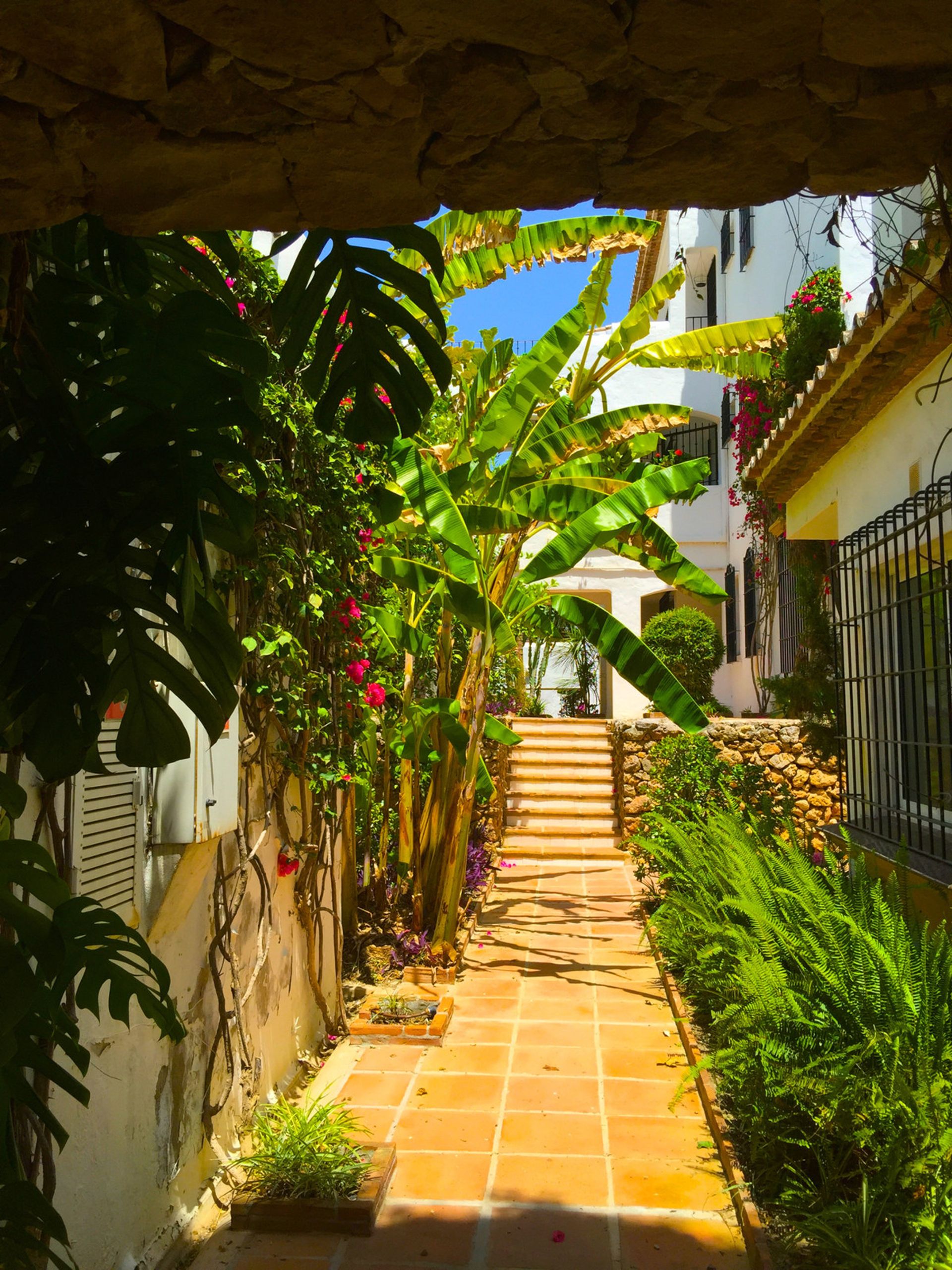 Condominium in Benahavís, Andalusia 10196792