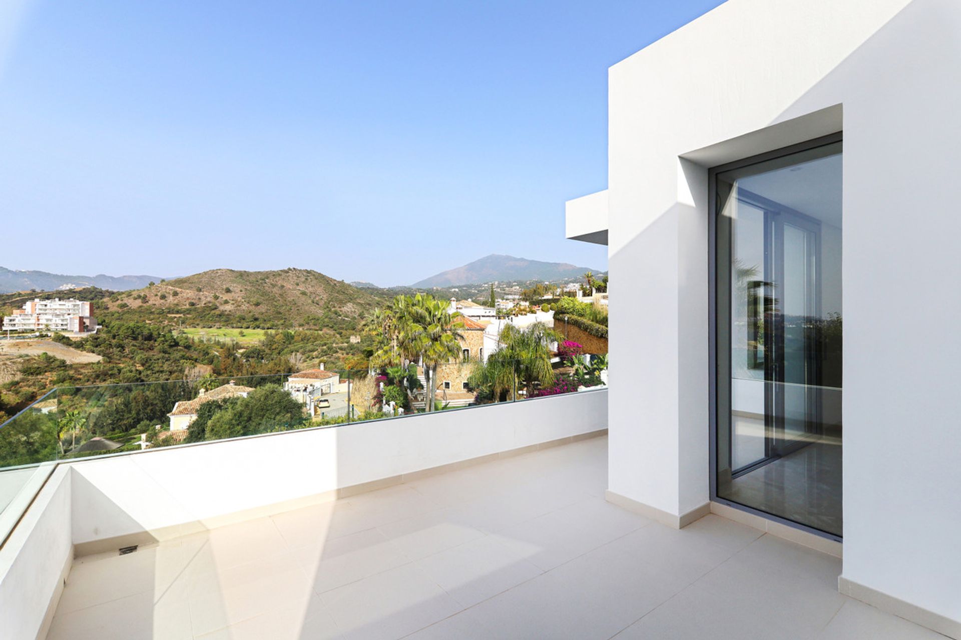 House in Benahavís, Andalucía 10197095