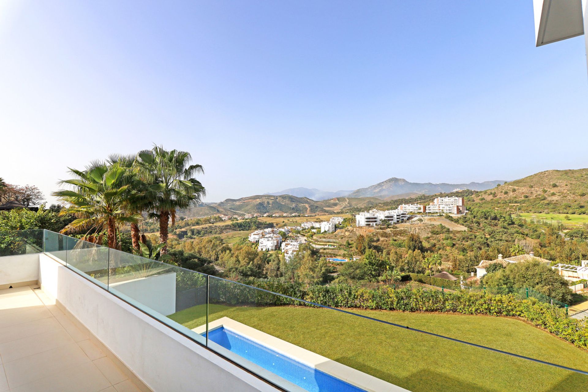 House in Benahavís, Andalucía 10197095