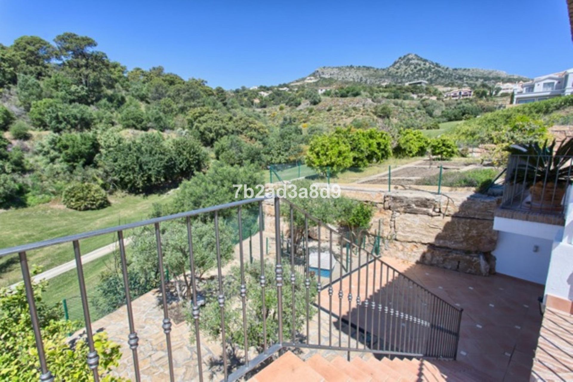 Huis in Benahavís, Andalucía 10197101