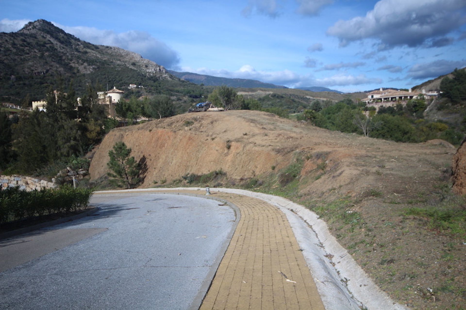 Γη σε Benahavís, Andalucía 10197156