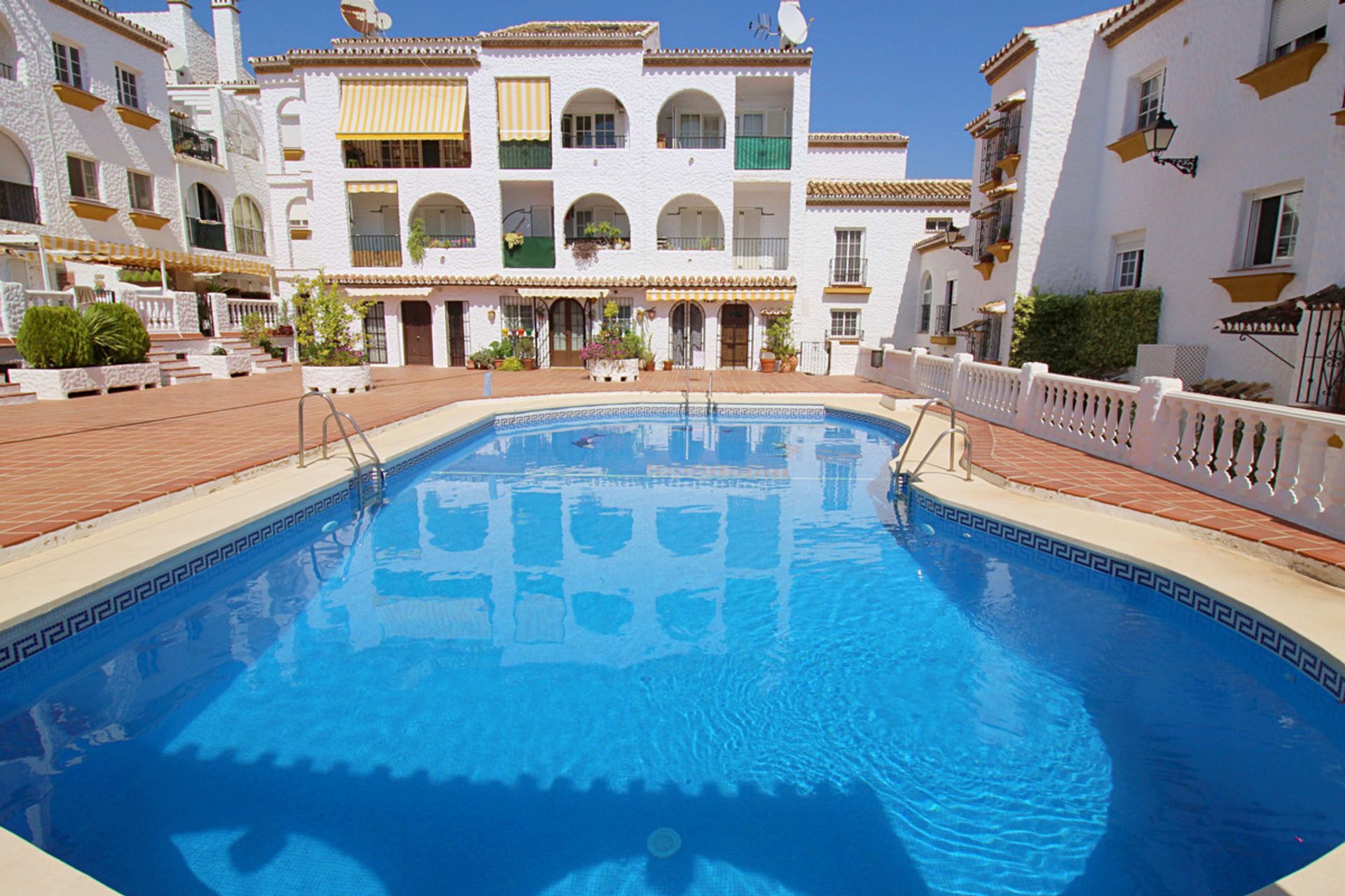 rumah dalam Arroyo de la Miel, Andalusia 10197435