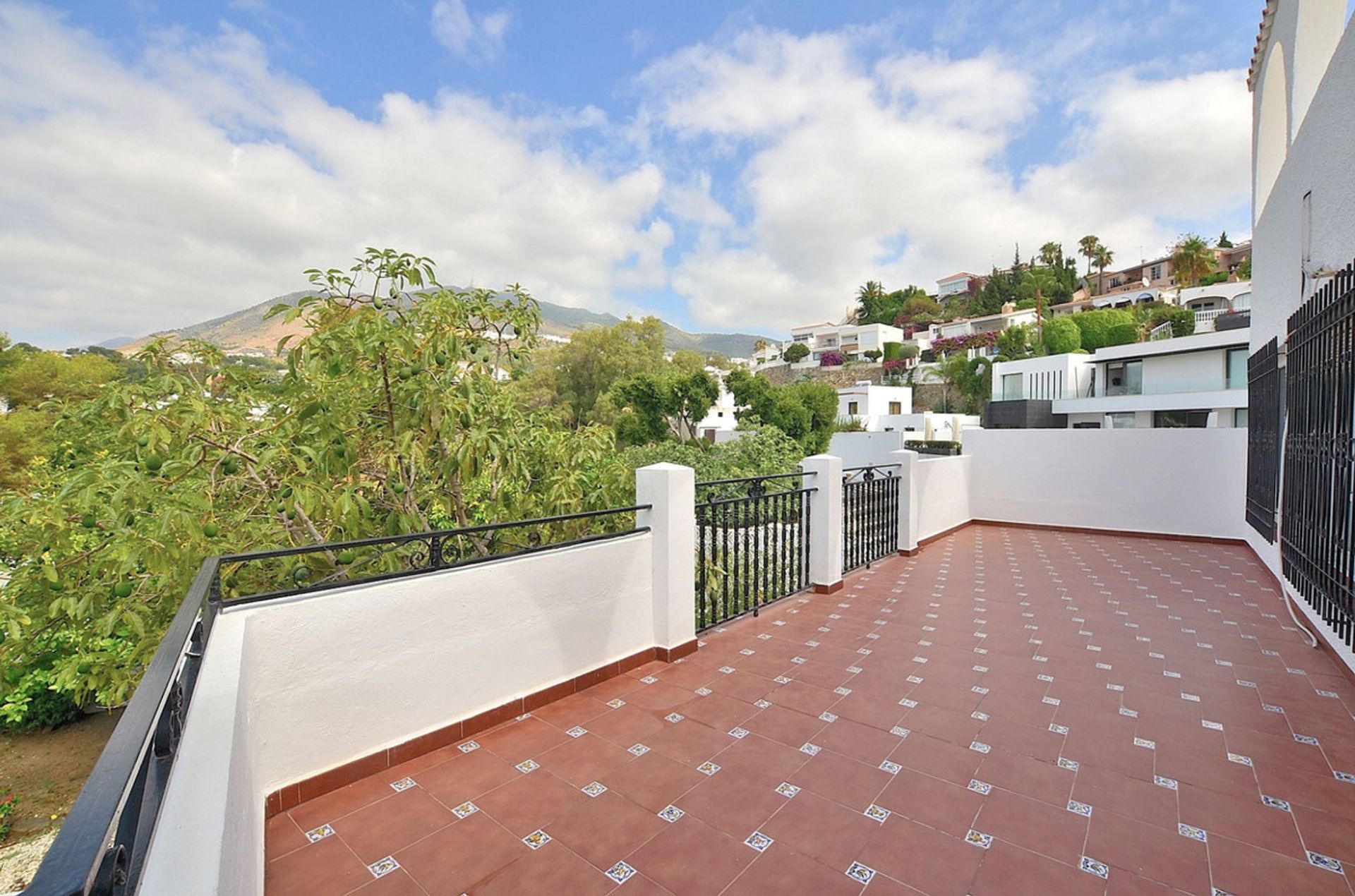 casa en Arroyo de la Miel, Andalucía 10197570