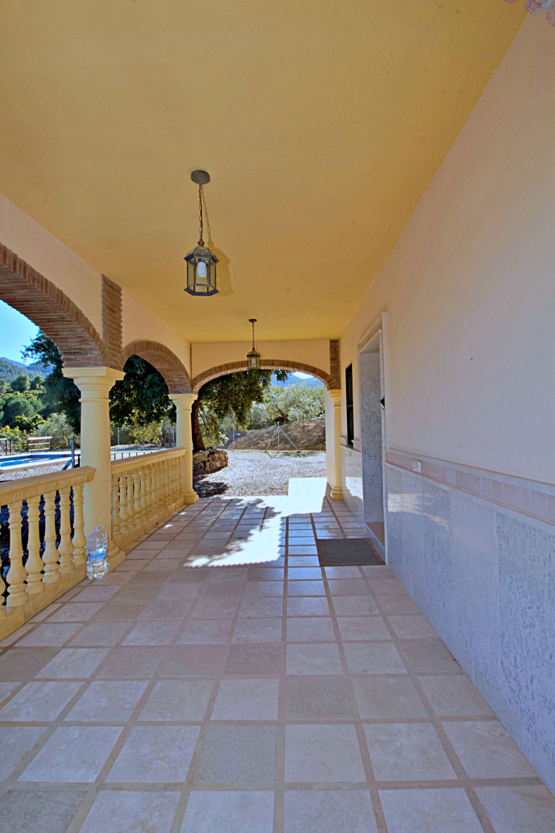 House in Coín, Andalusia 10197979