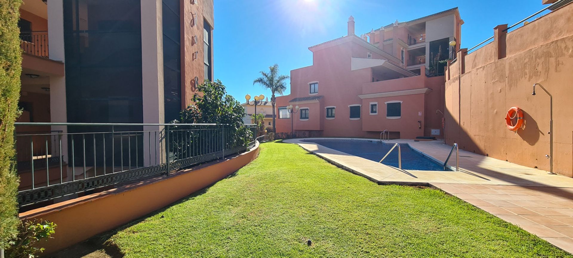 Condominium dans Marbella, Andalucía 10198188