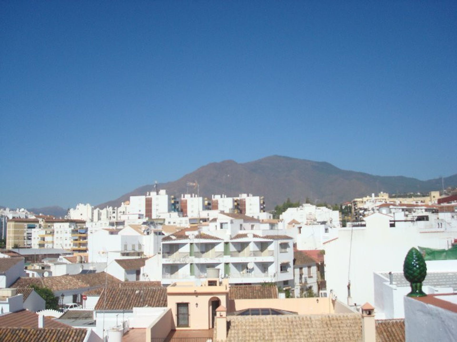 rumah dalam Estepona, Andalucía 10198650