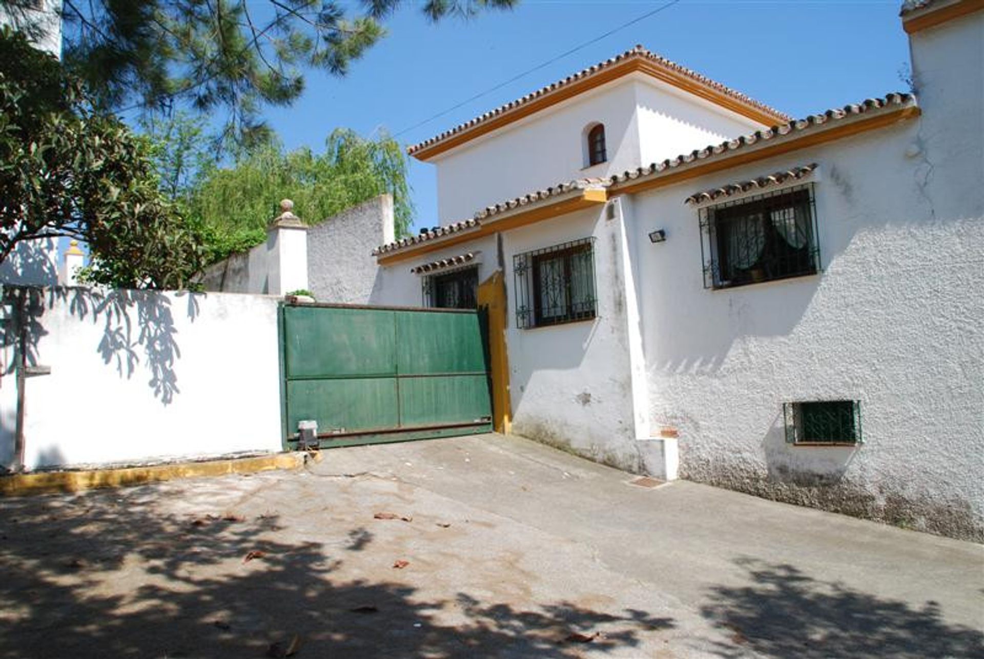 Huis in Estepona, Andalucía 10198652