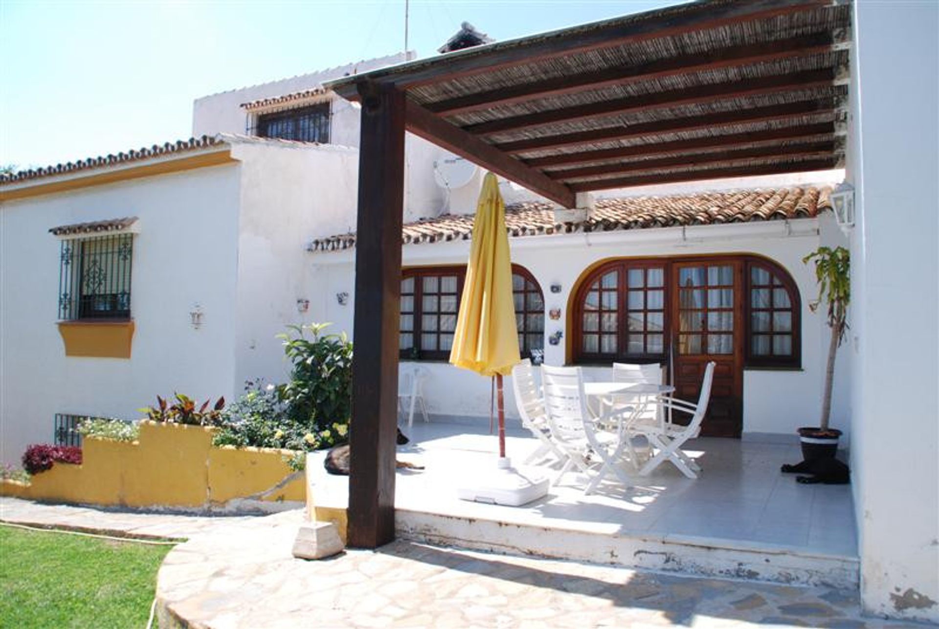 Huis in Estepona, Andalucía 10198652