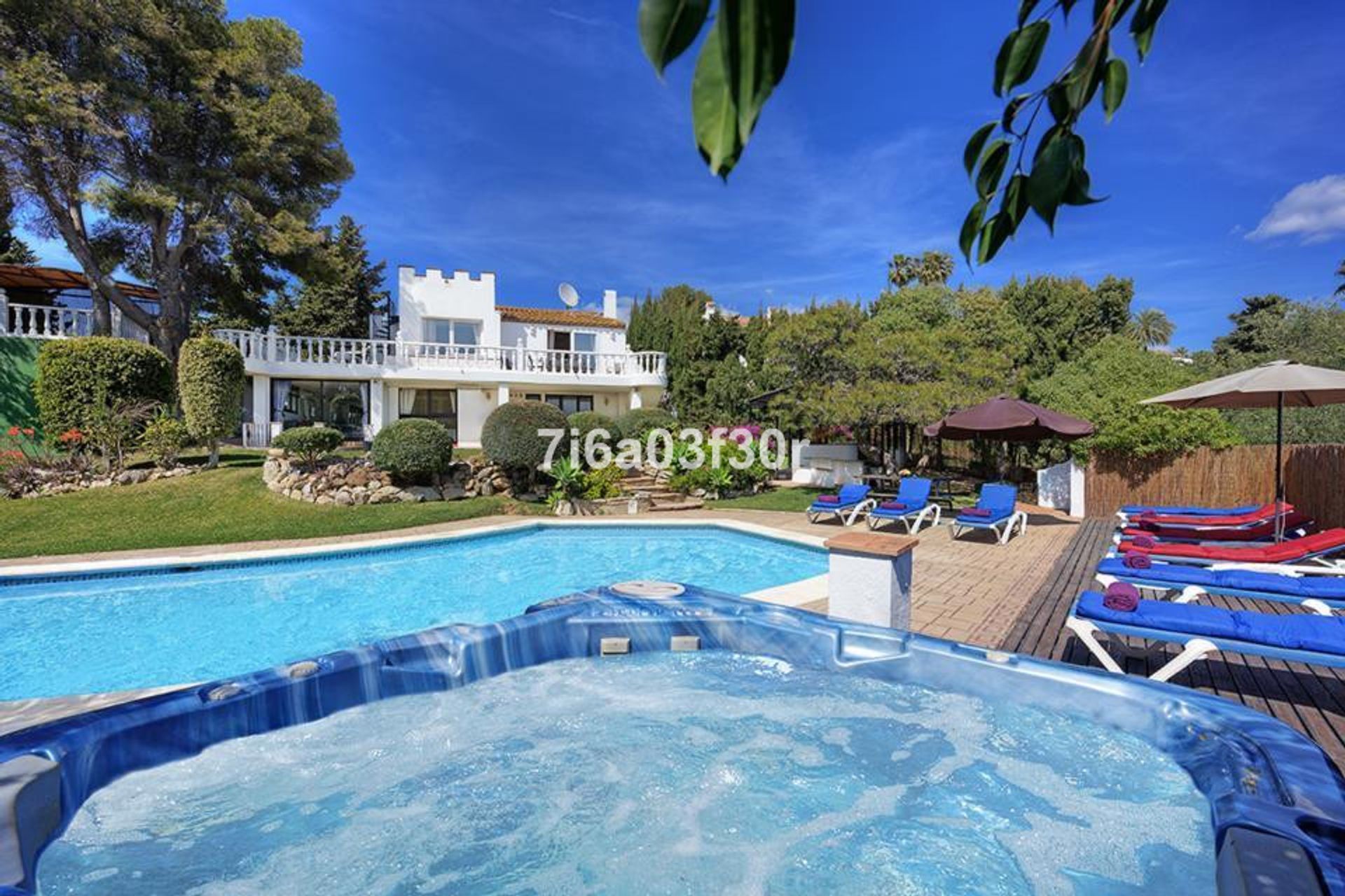 rumah dalam Estepona, Andalucía 10198706