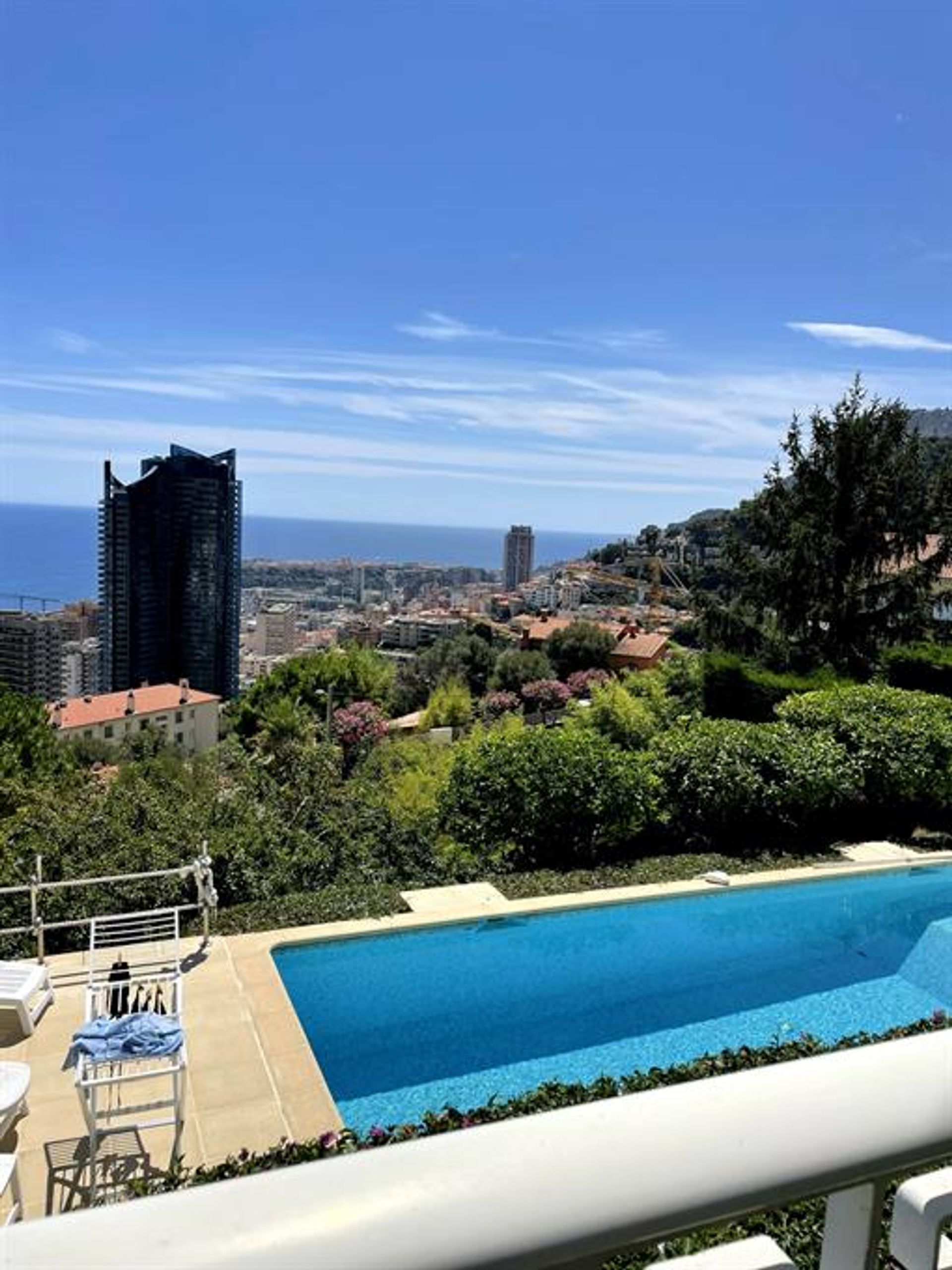 casa no Beausoleil, Provence-Alpes-Côte d'Azur 10198741