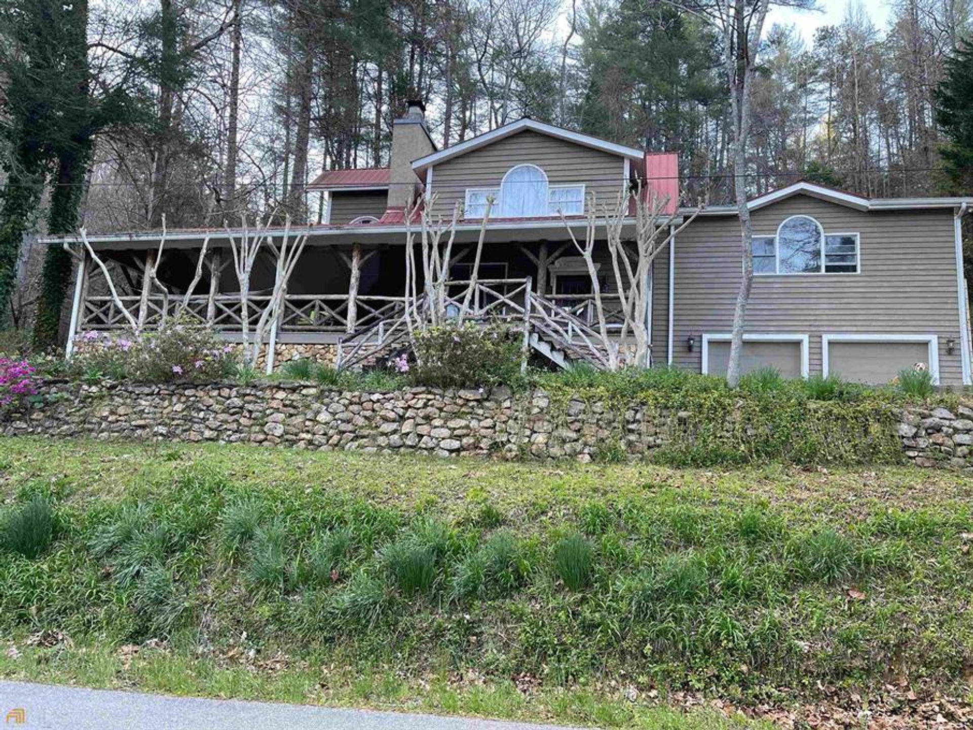 House in Lakemont, Georgia 10198912