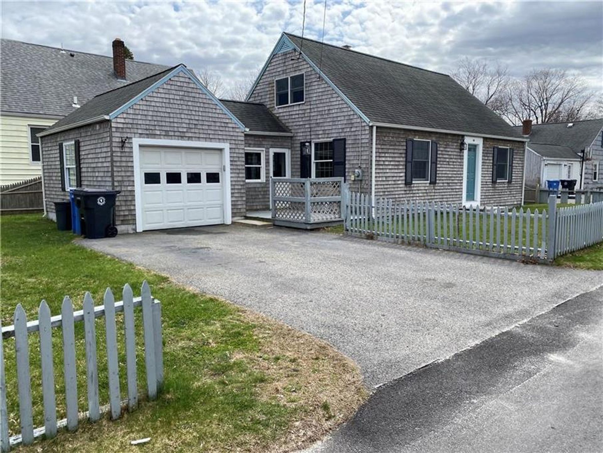 House in Cumberland Hill, Rhode Island 10199077