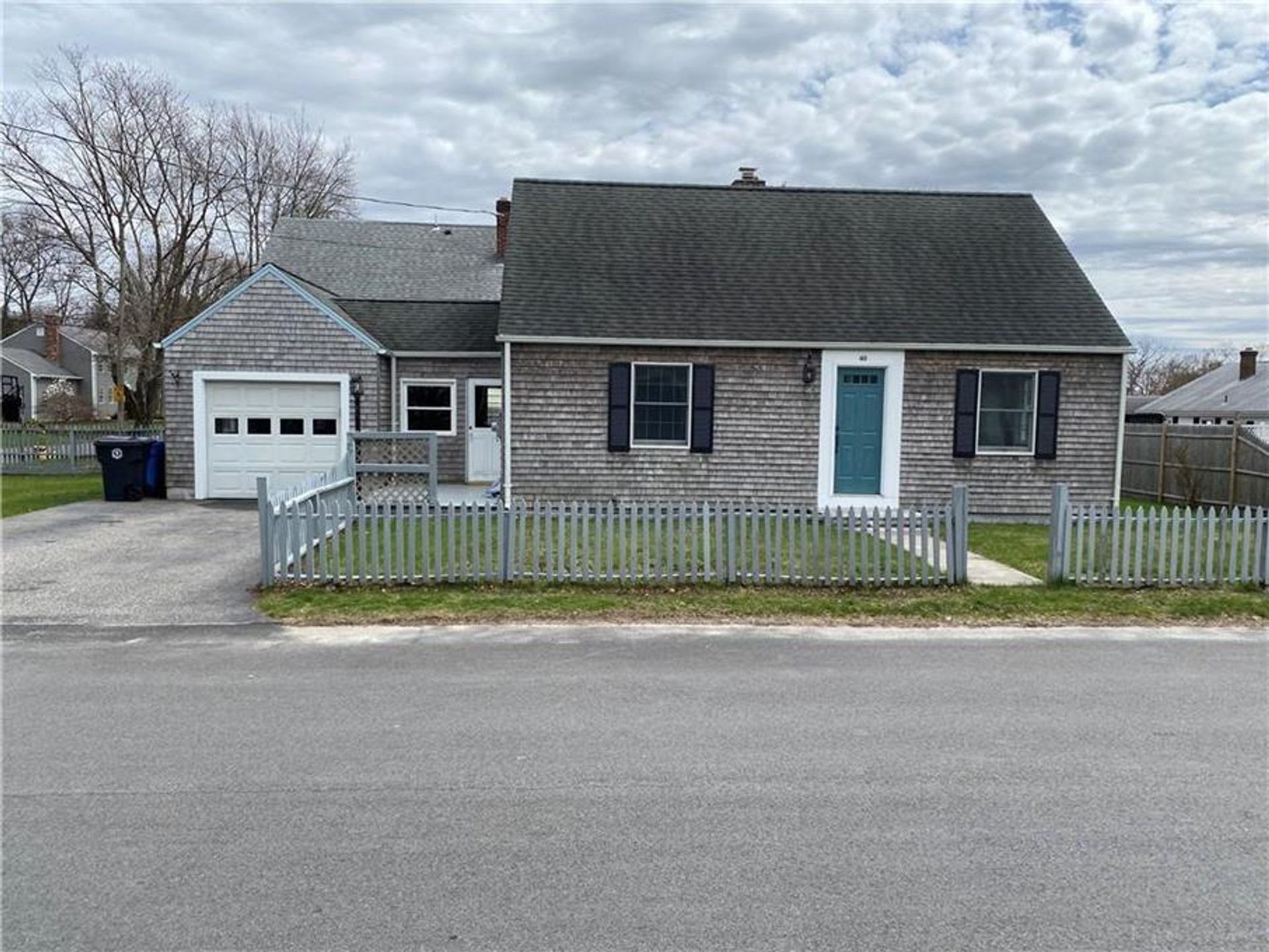 House in Cumberland Hill, Rhode Island 10199077