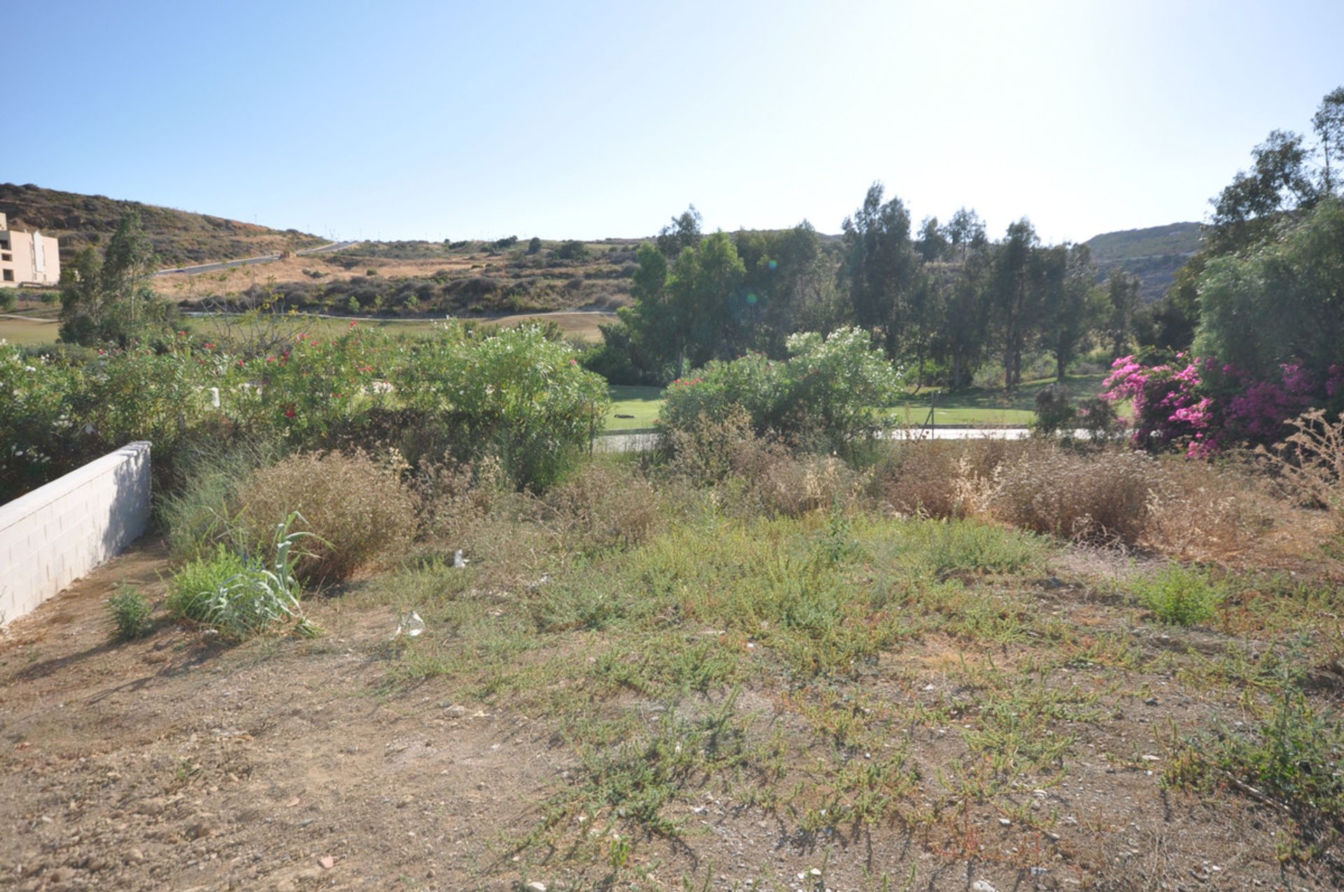 Land in Estepona, Andalucía 10199330