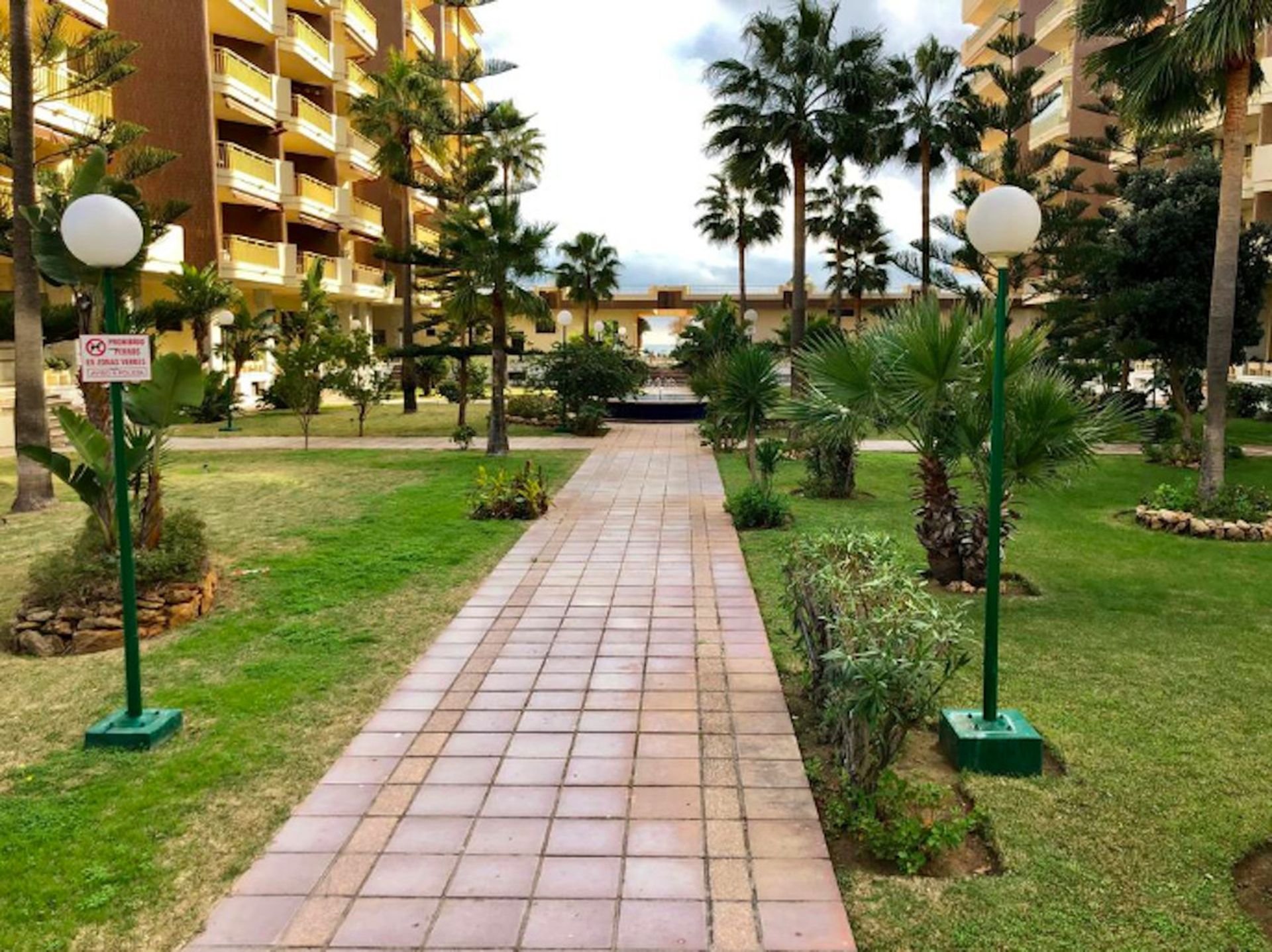 Condominio en Fuengirola, Andalucía 10199508