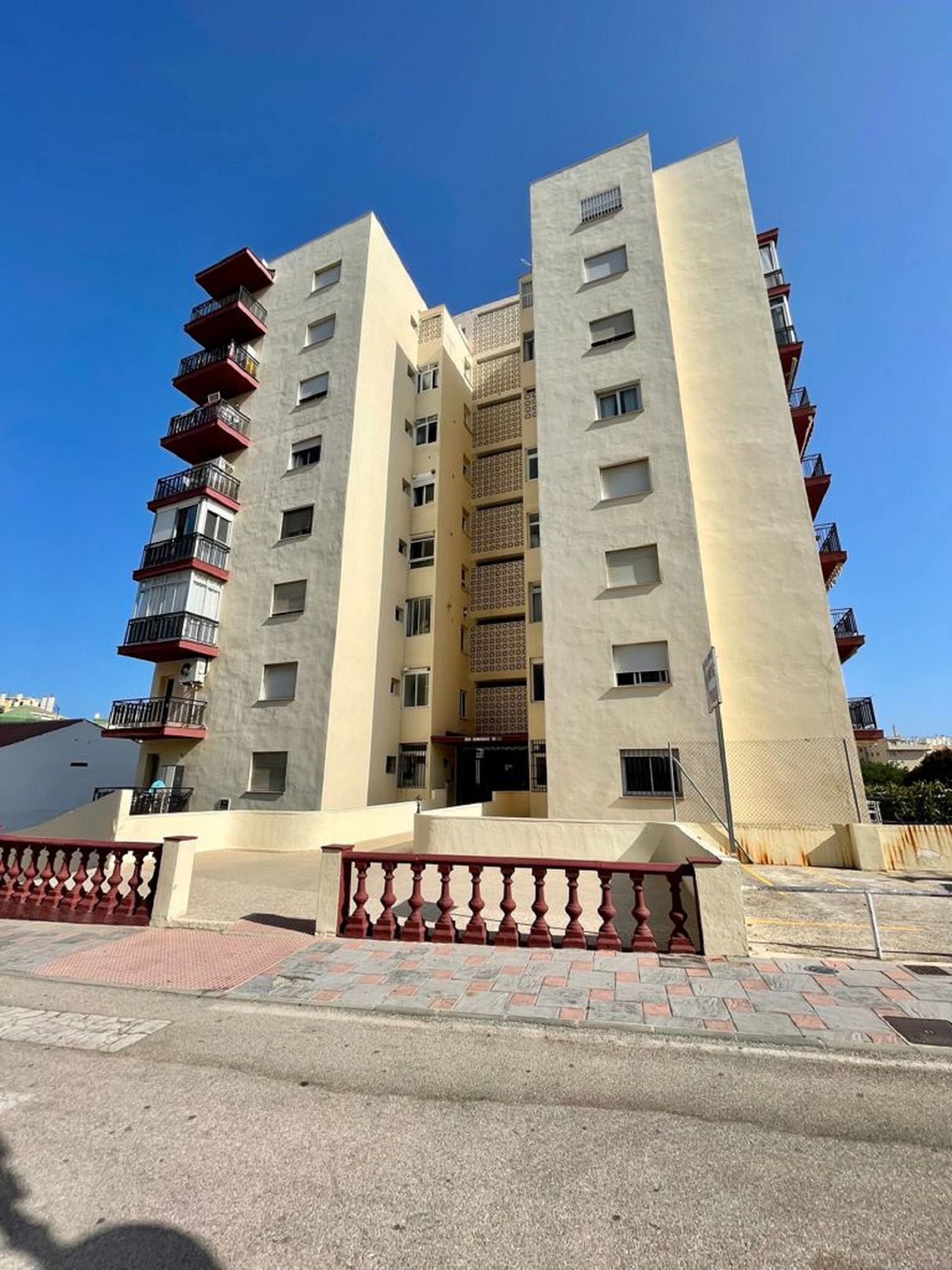 Condominio nel Fuengirola, Andalucía 10199511