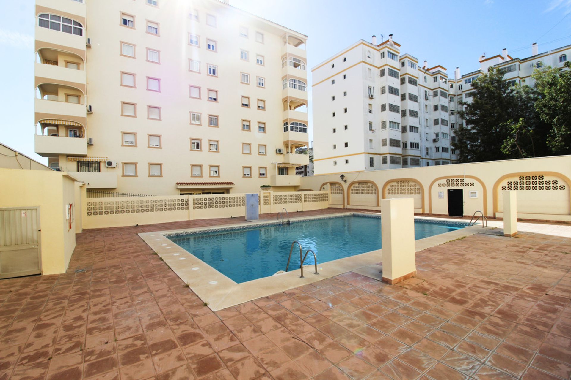 Condominio en Fuengirola, Andalucía 10199514