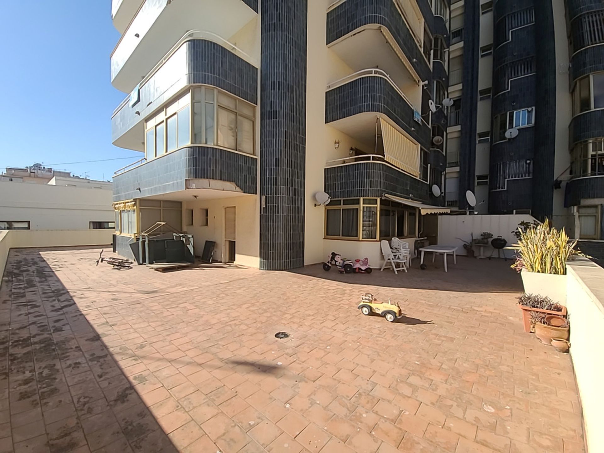 Condominio en Fuengirola, Andalucía 10199540