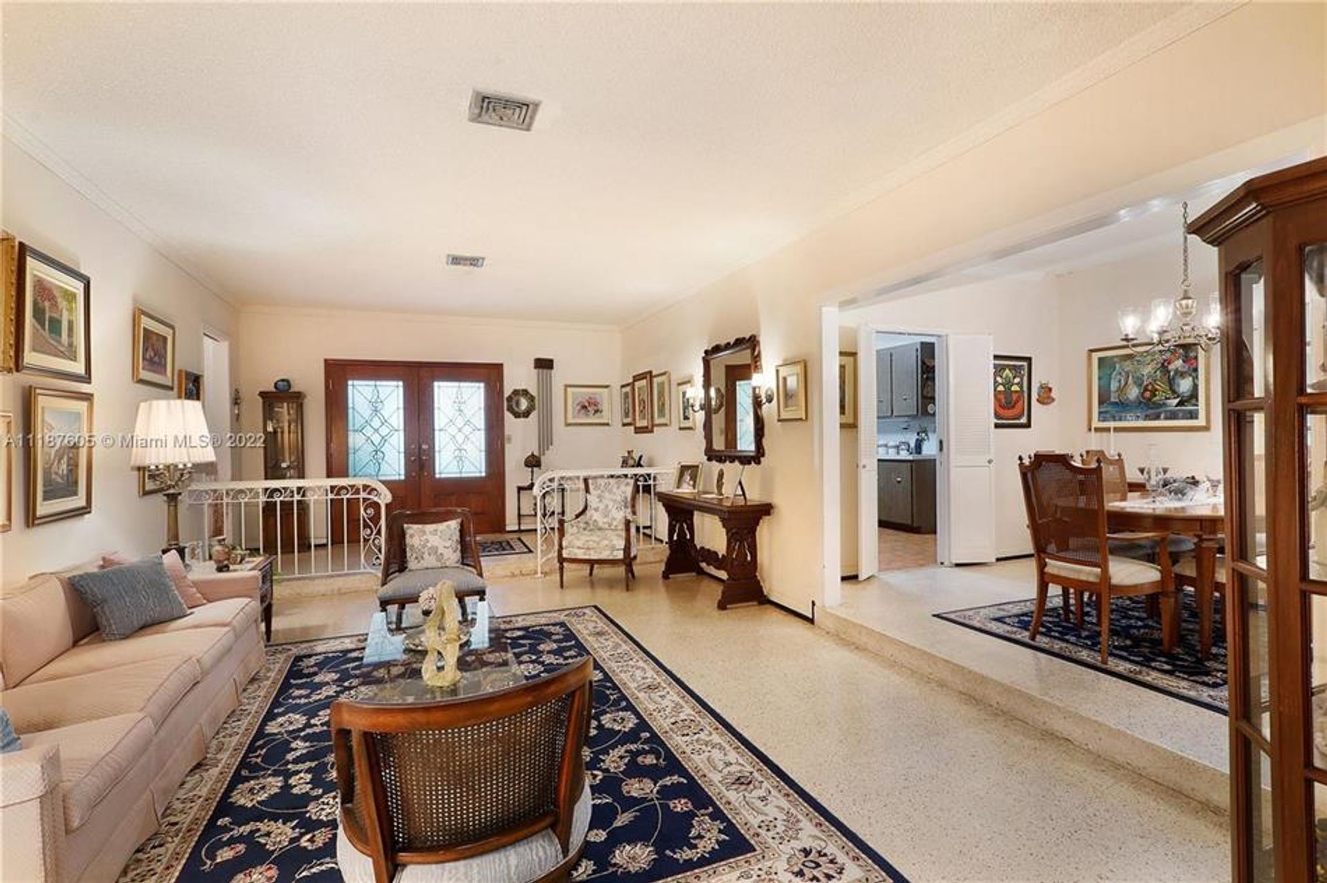 Condominium in Coral Gables, Florida 10199555