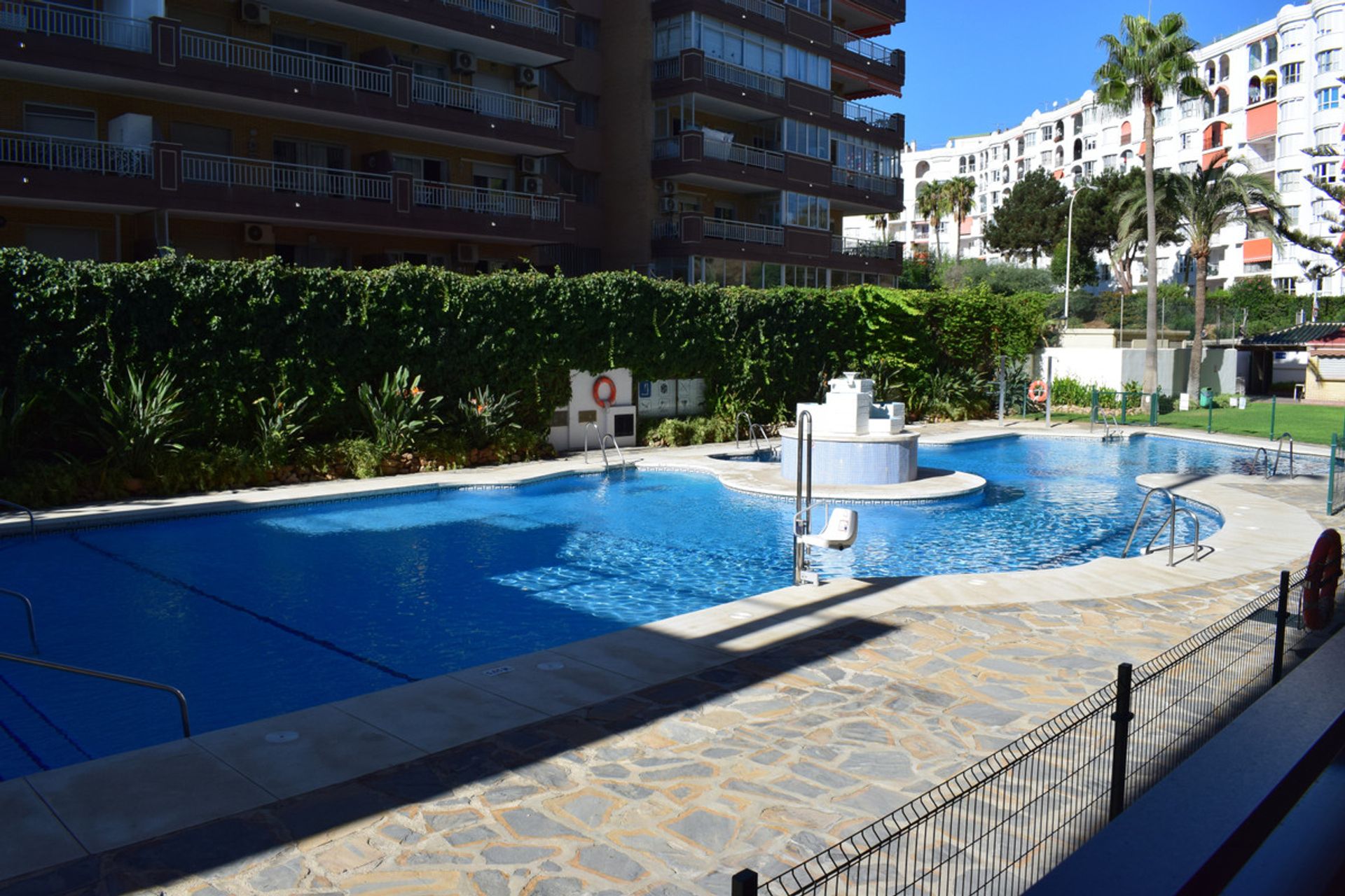 Condominio en Fuengirola, Andalucía 10199572