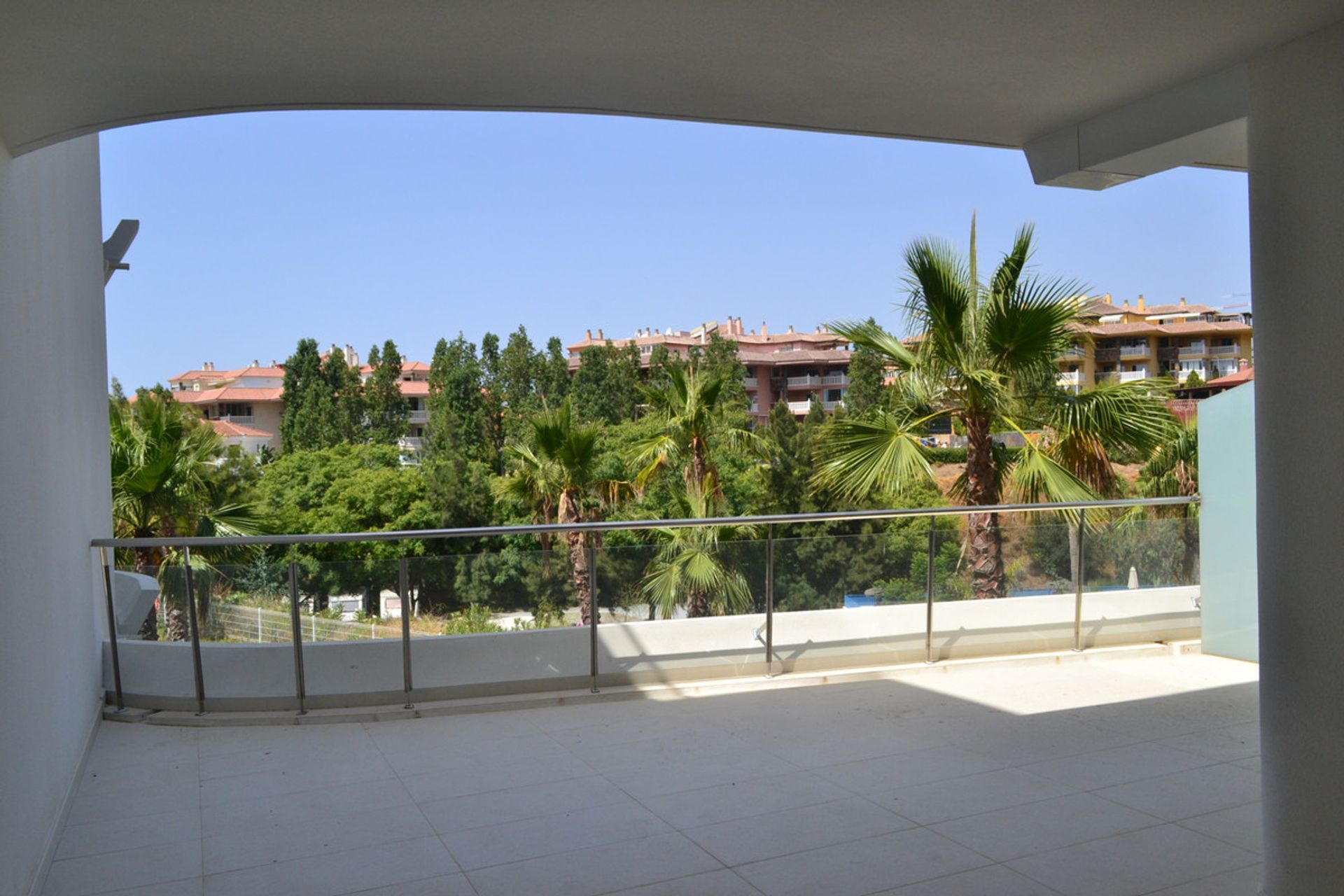 Condominium in Fuengirola, Andalucía 10199617