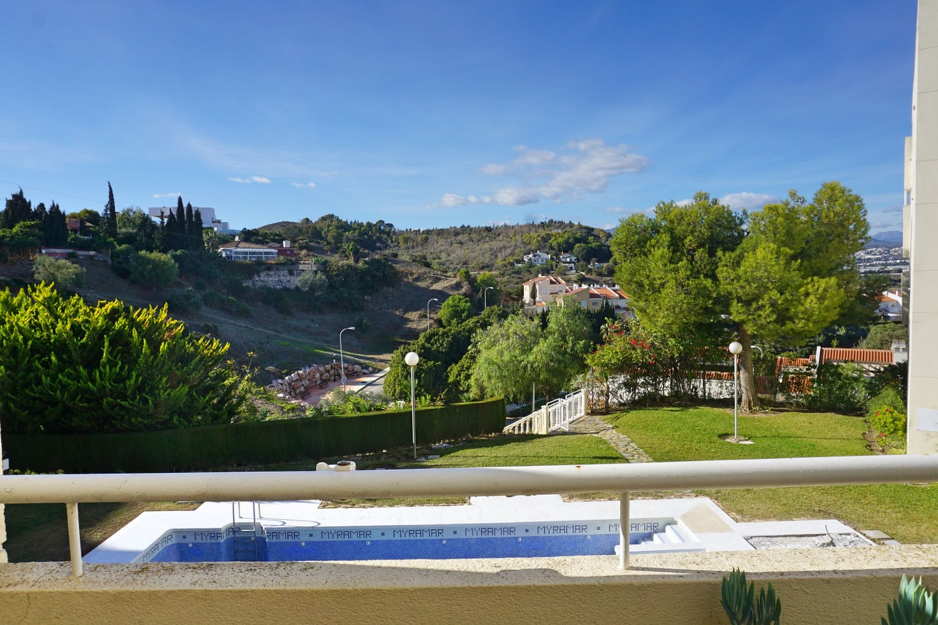 Condominium in Fuengirola, Andalucía 10199639