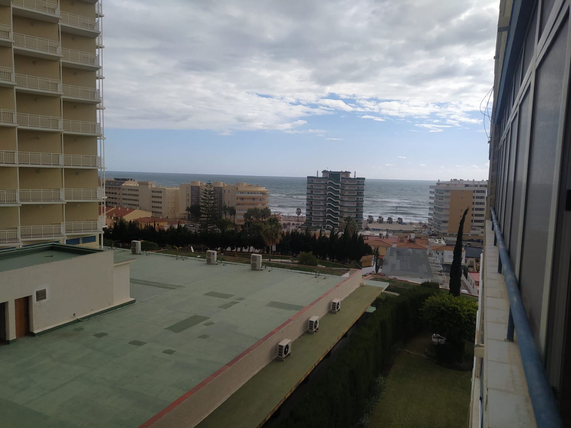 Condominio en Fuengirola, Andalucía 10199664