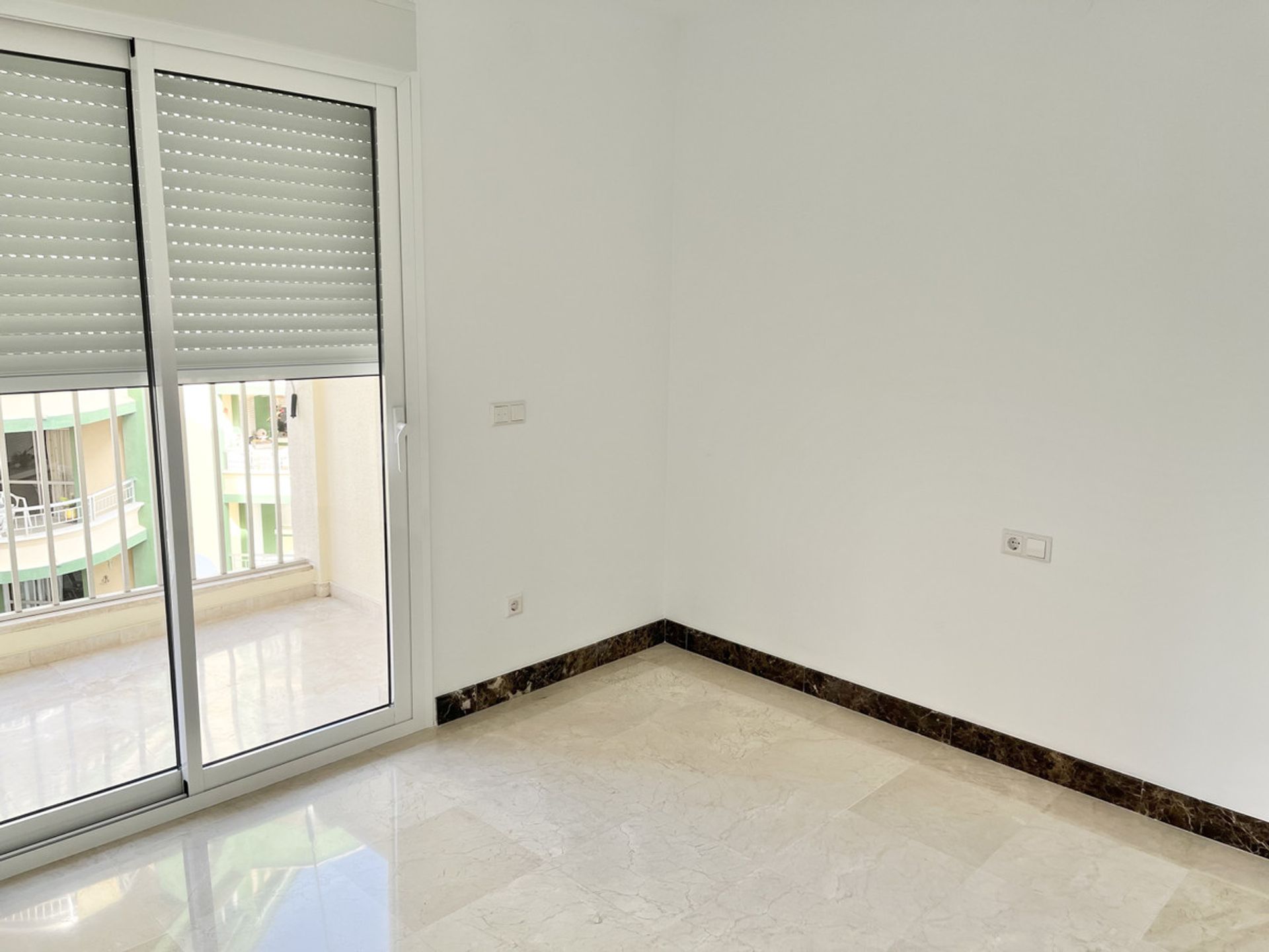 Condominium in Fuengirola, Andalucía 10199667