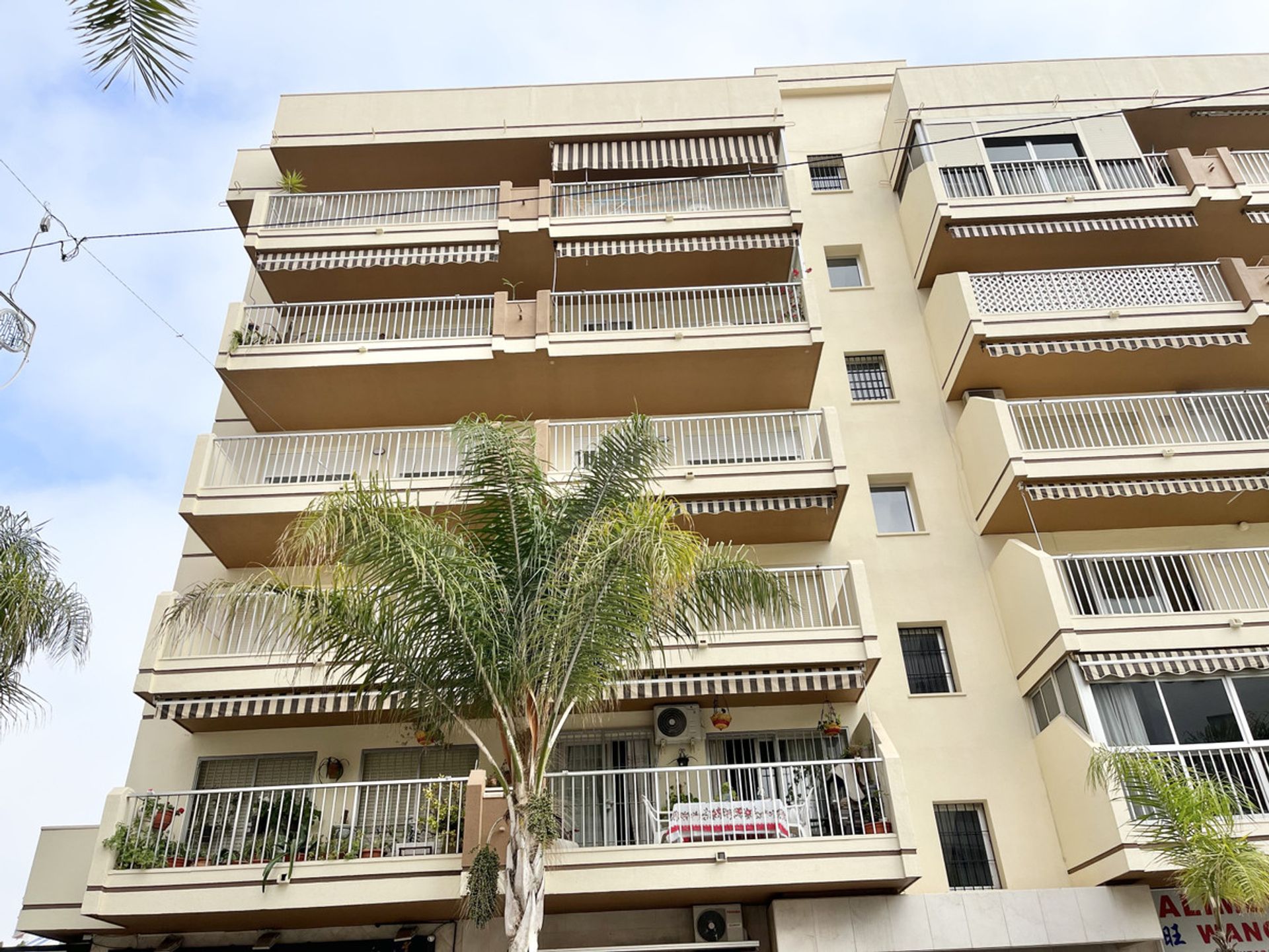 Condominium in Fuengirola, Andalucía 10199667