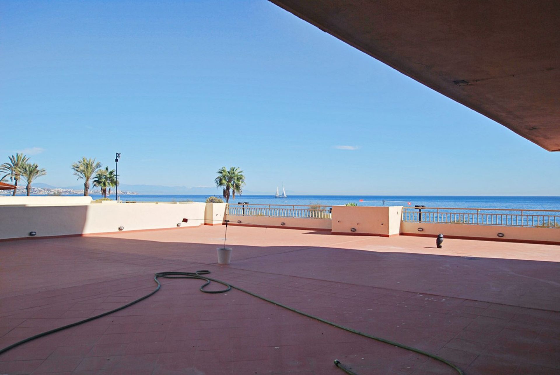 Condominio en Fuengirola, Andalucía 10199681