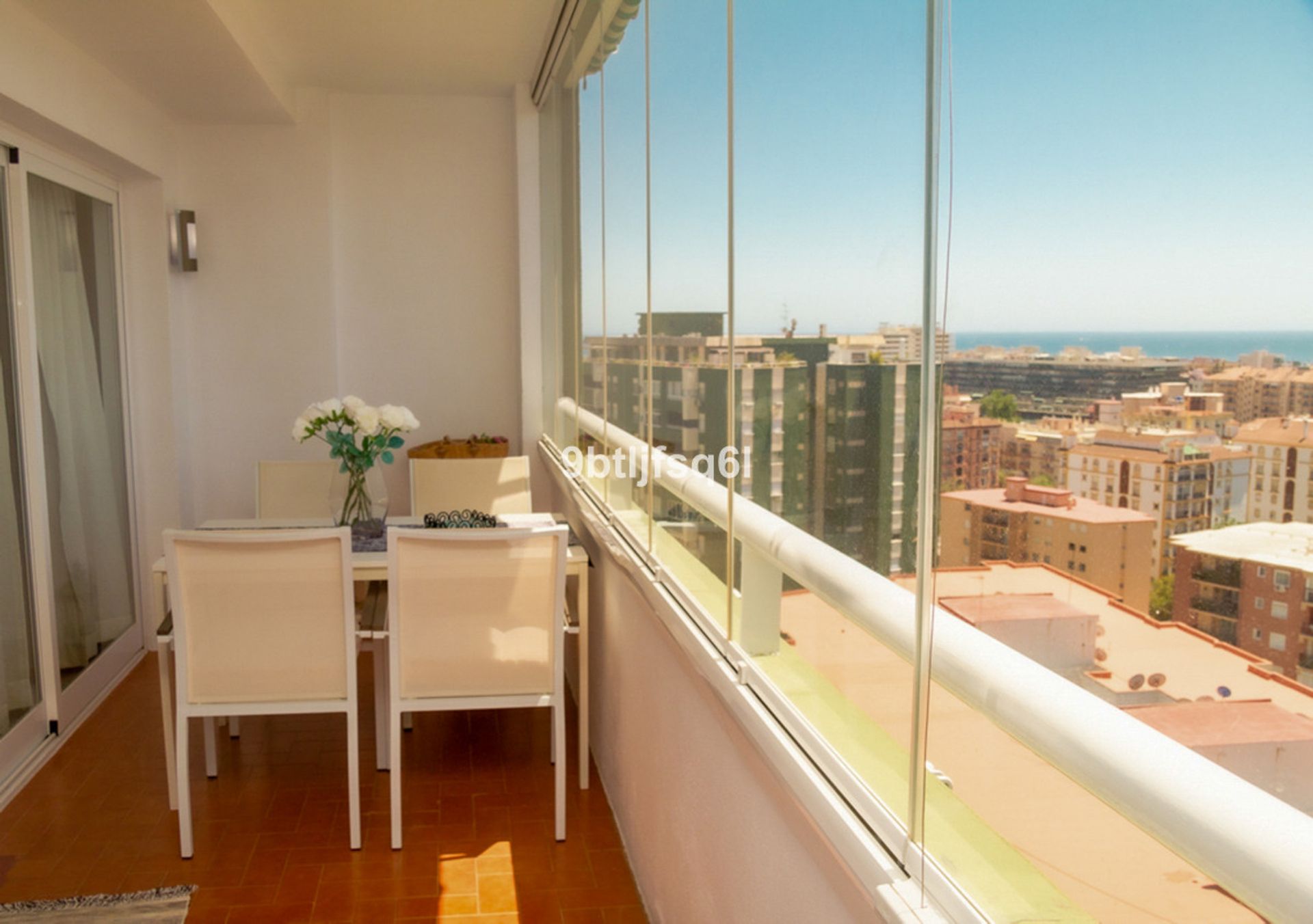 Condominium dans Fuengirola, Andalucía 10199705