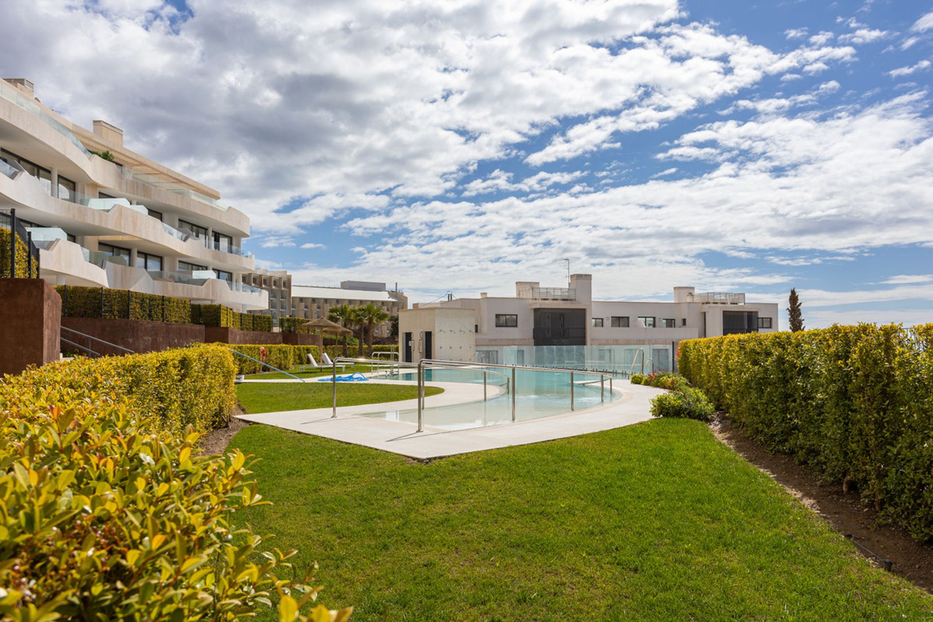 Condominium in Fuengirola, Andalucía 10199710