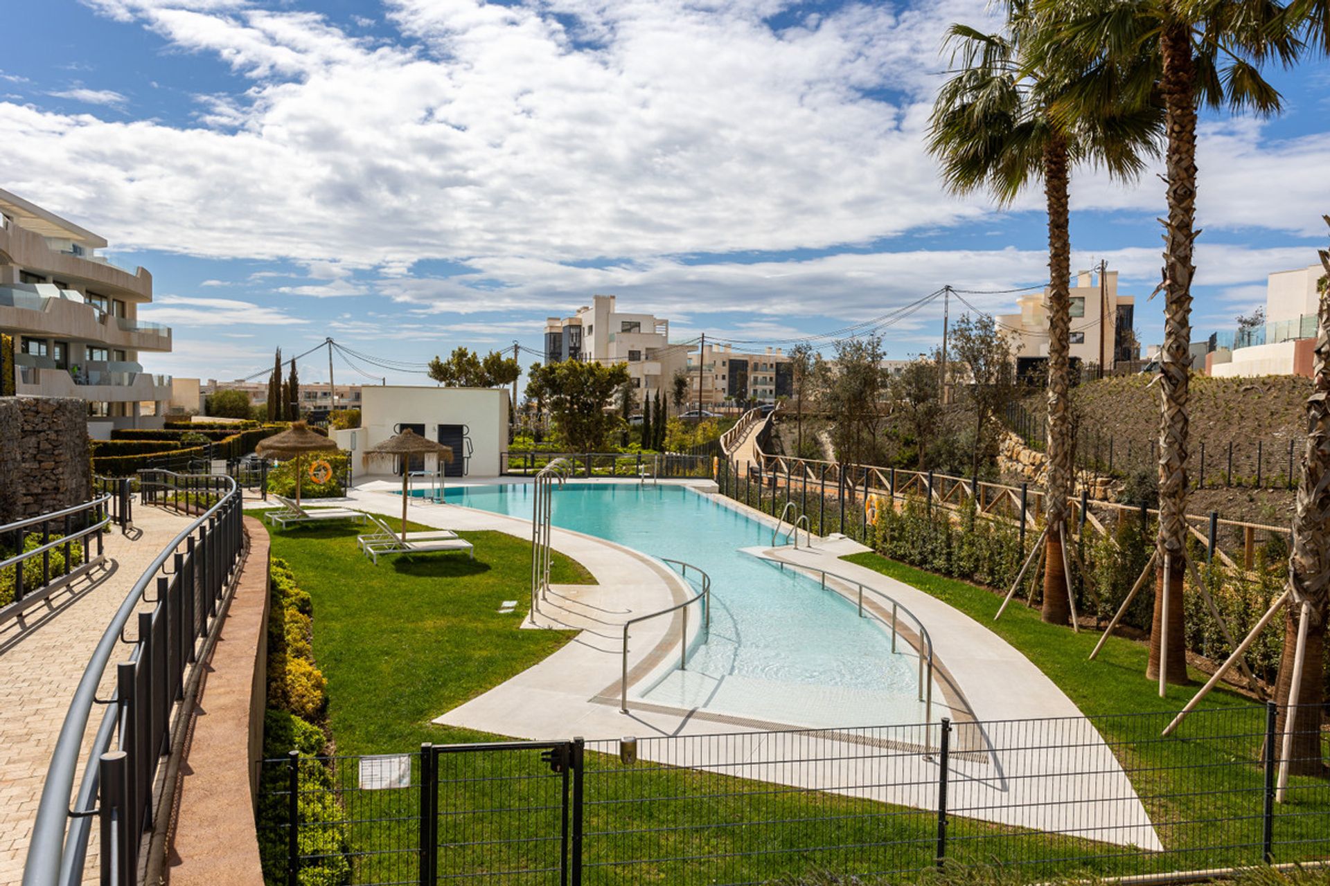 Condominium in Fuengirola, Andalucía 10199710