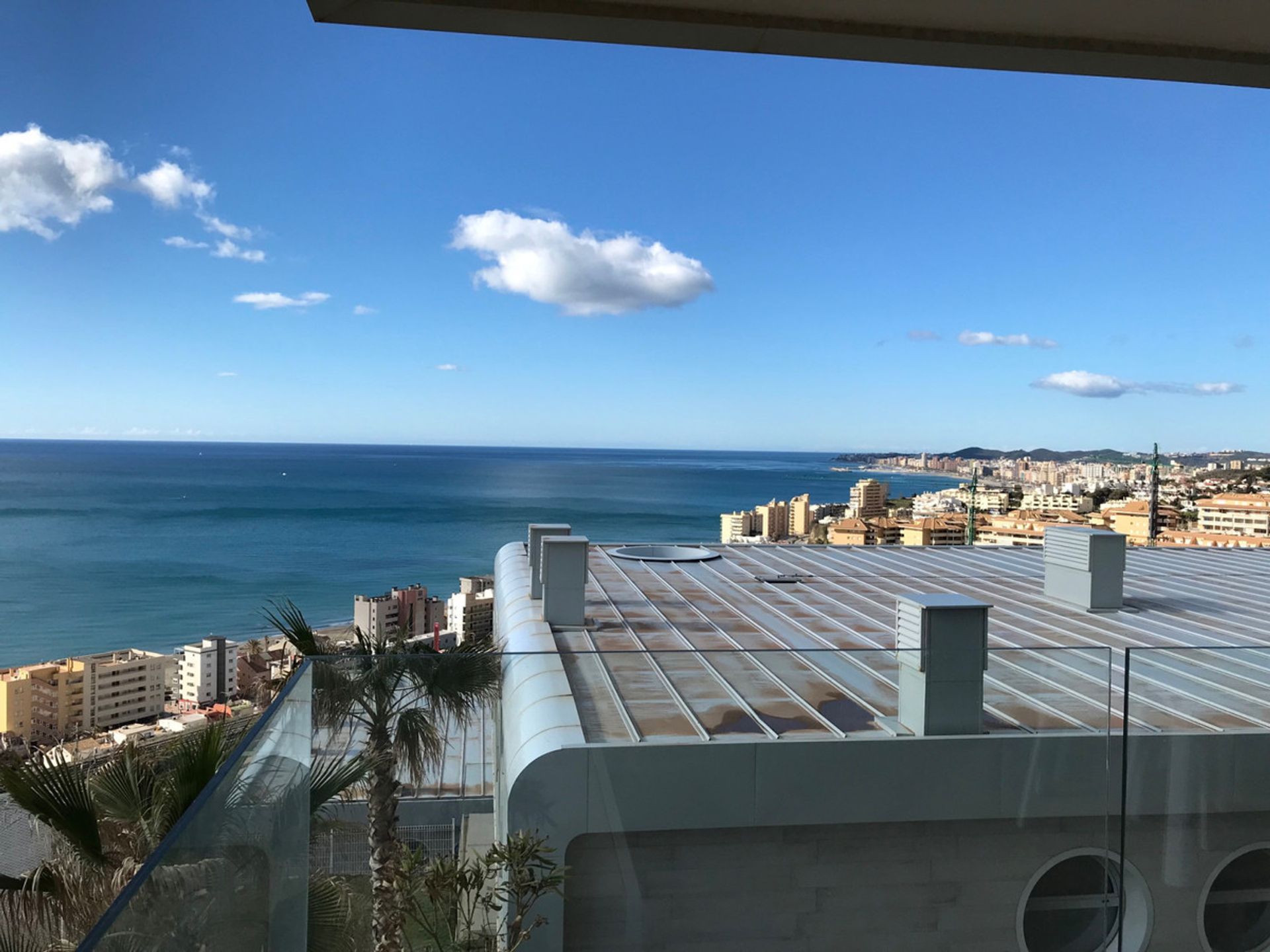 Condominio en Fuengirola, Andalucía 10199714