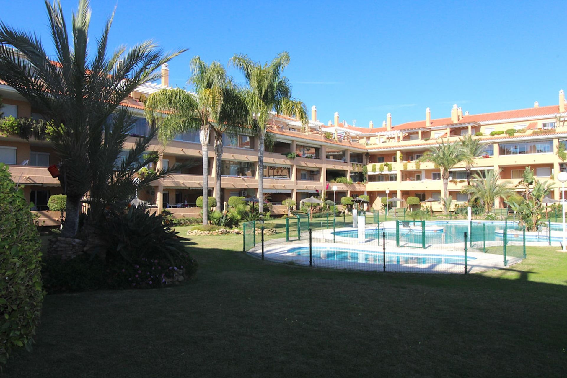 Condominium in La Cala de Mijas, Andalusia 10199909