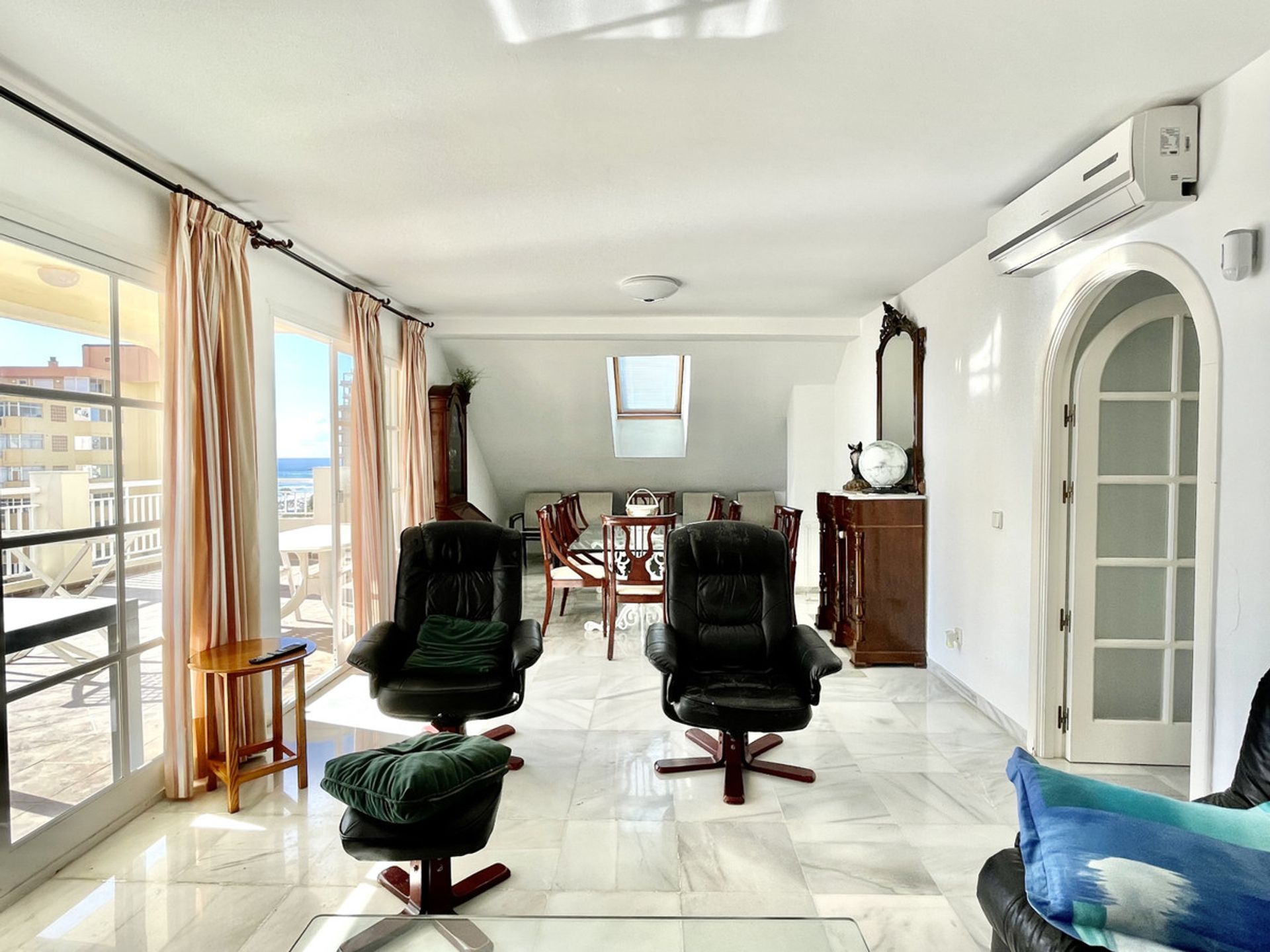 Condominio en Fuengirola, Andalucía 10200235