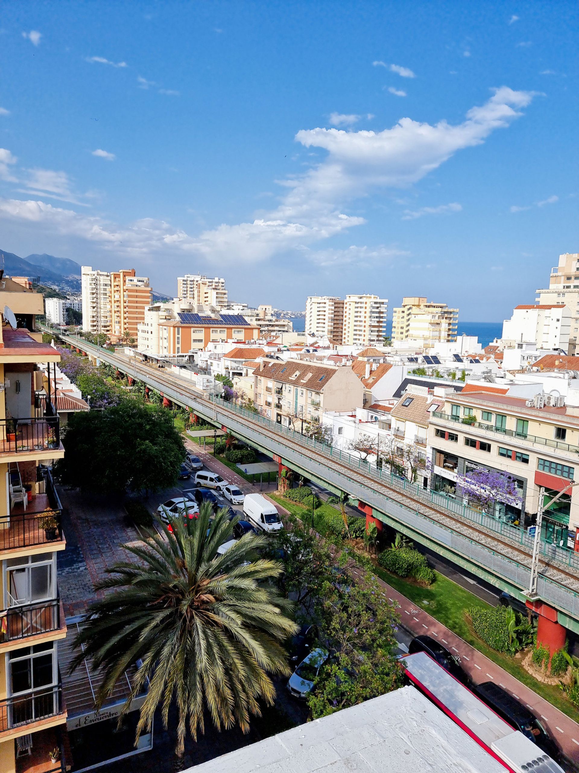 Condominium in Fuengirola, Andalucía 10200245