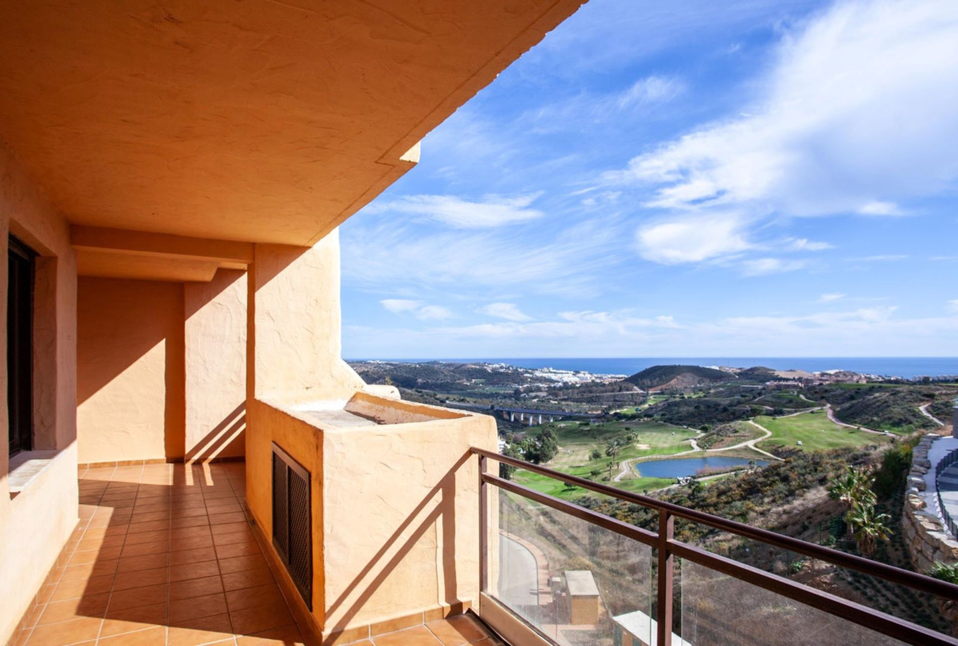 Condominium in Mijas, Andalucía 10201029