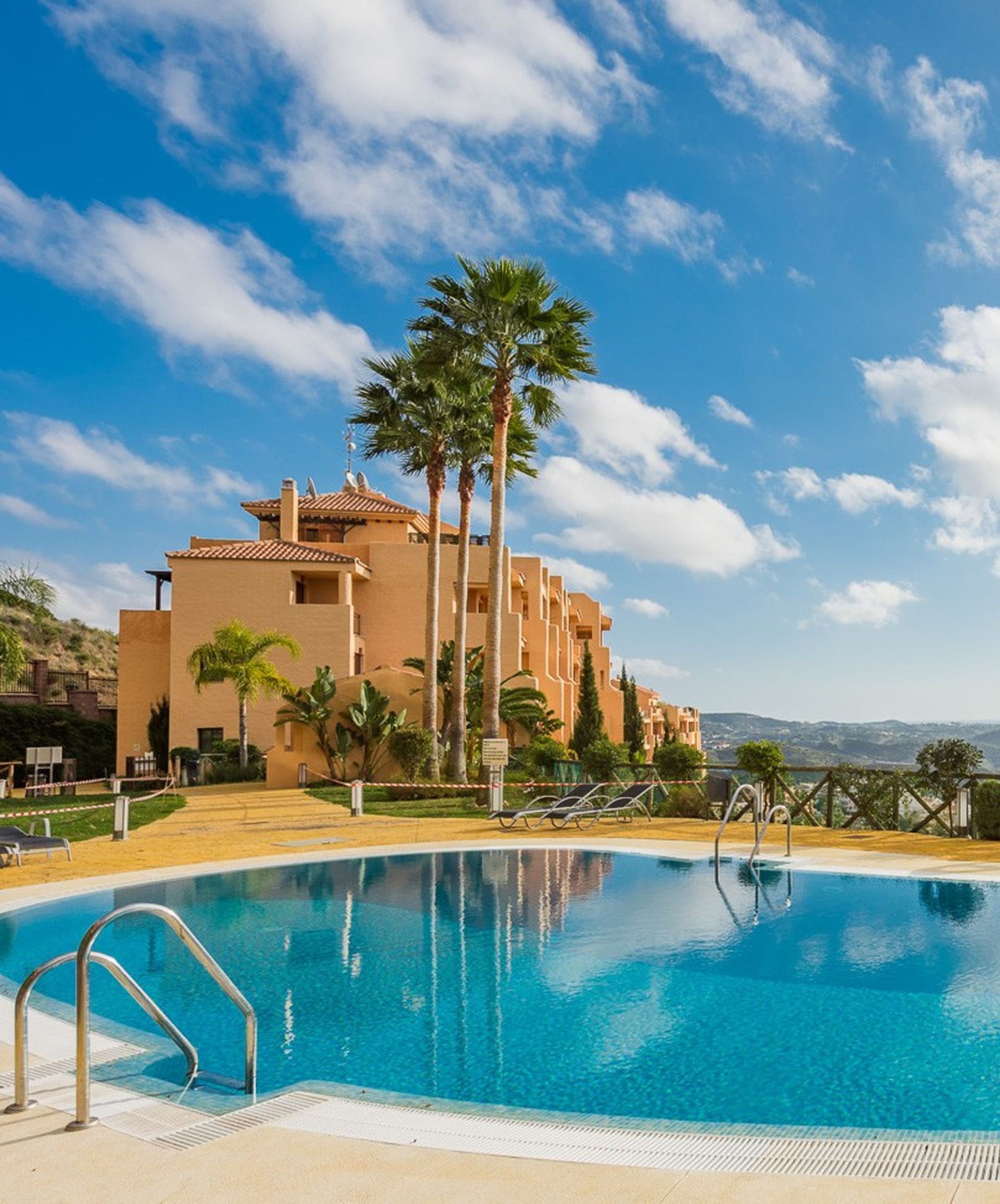 Condominium in Mijas, Andalucía 10201029