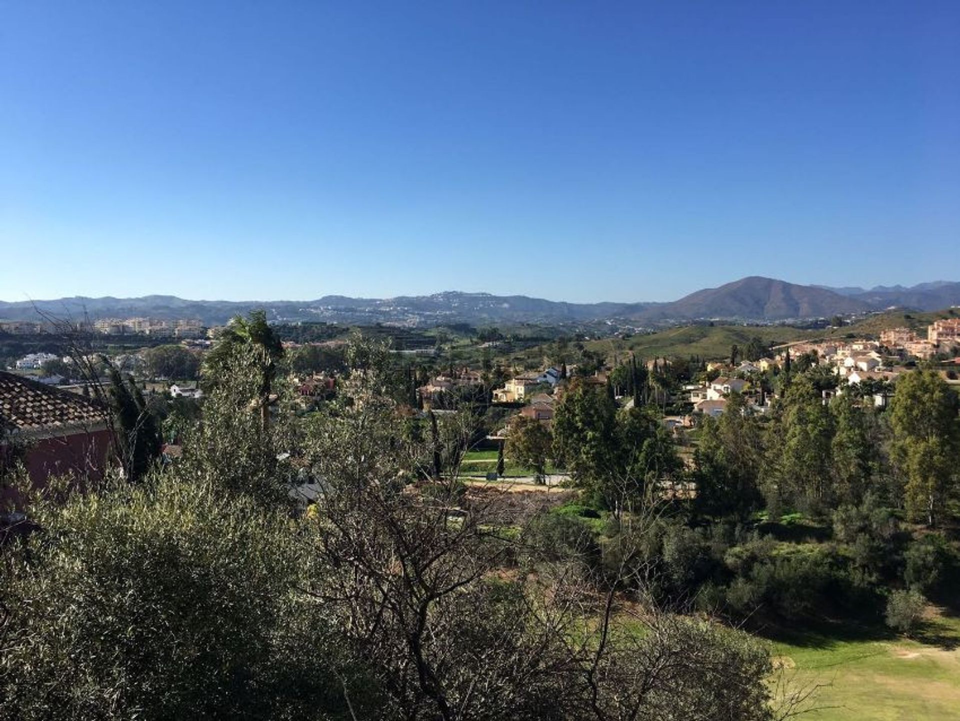 Tierra en Fuengirola, Andalucía 10201408