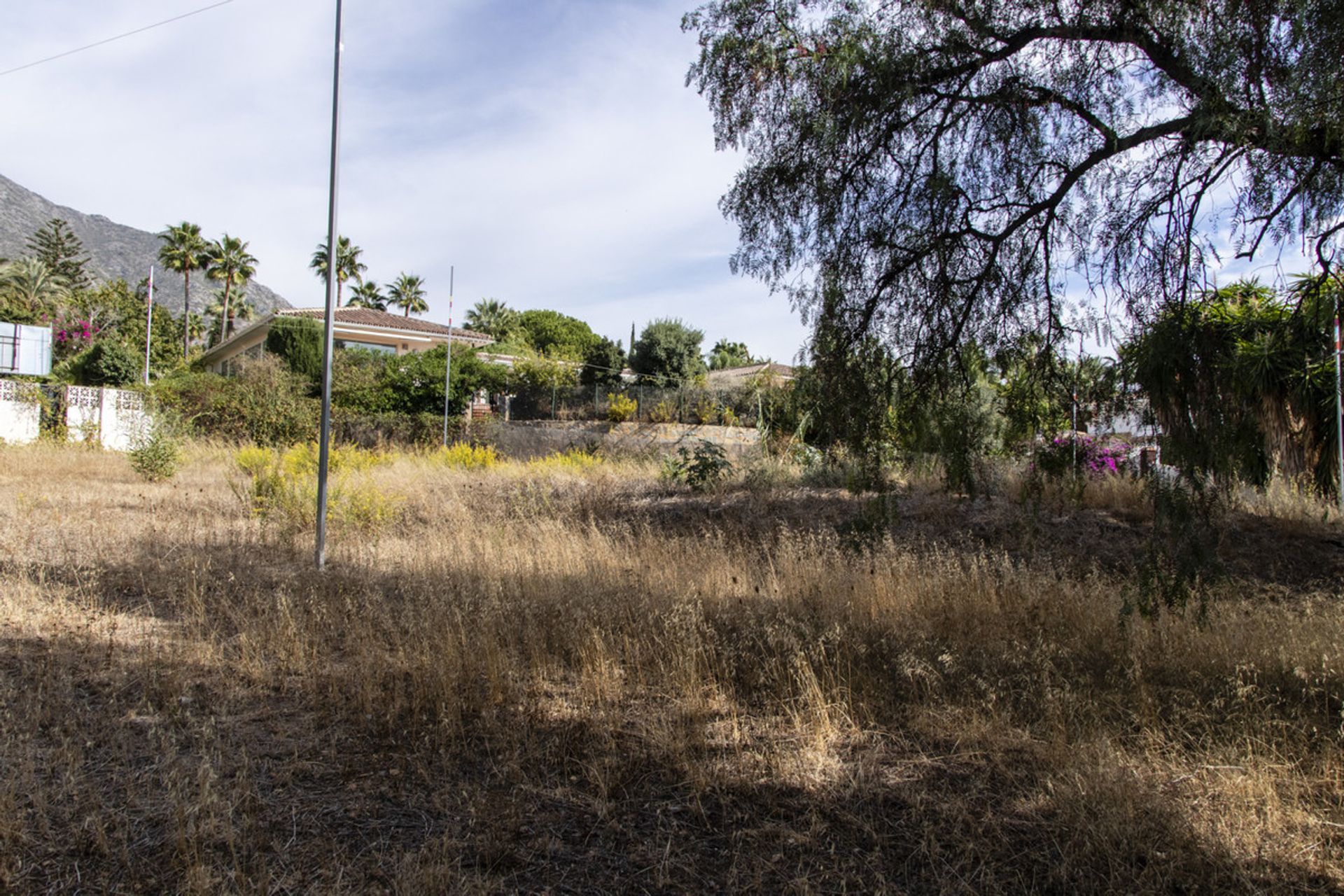 土地 在 Marbella, Andalucía 10201498