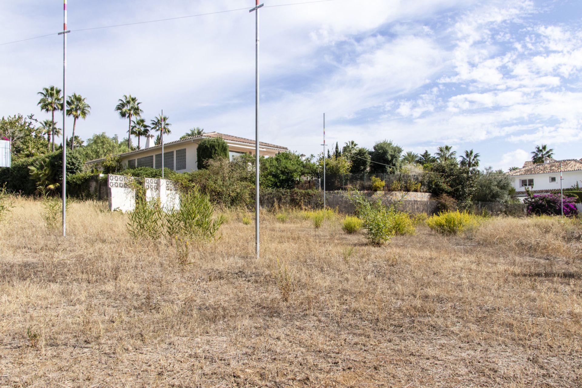 土地 在 Marbella, Andalucía 10201498