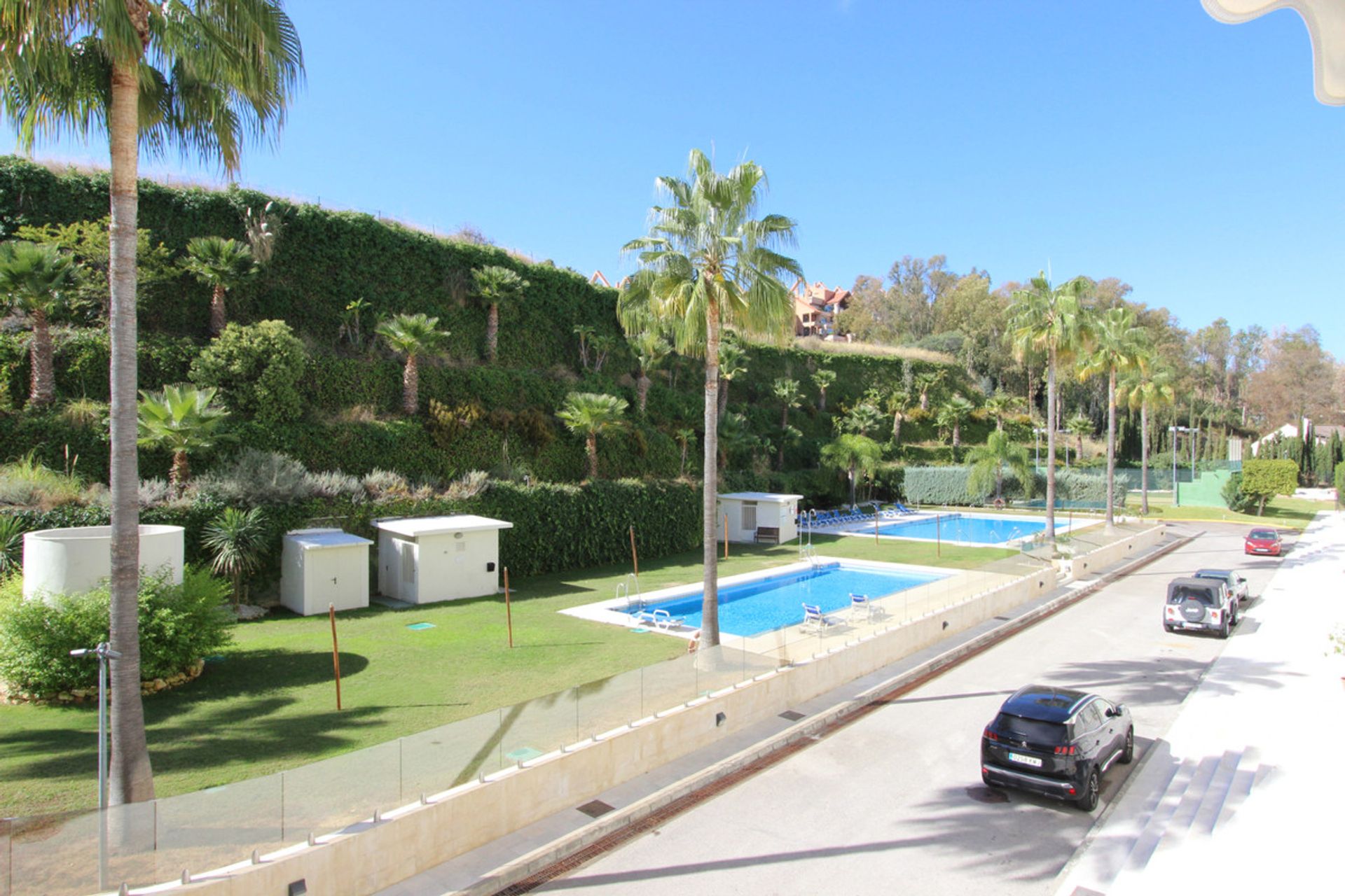 Condominium in Marbella, Andalucía 10201679