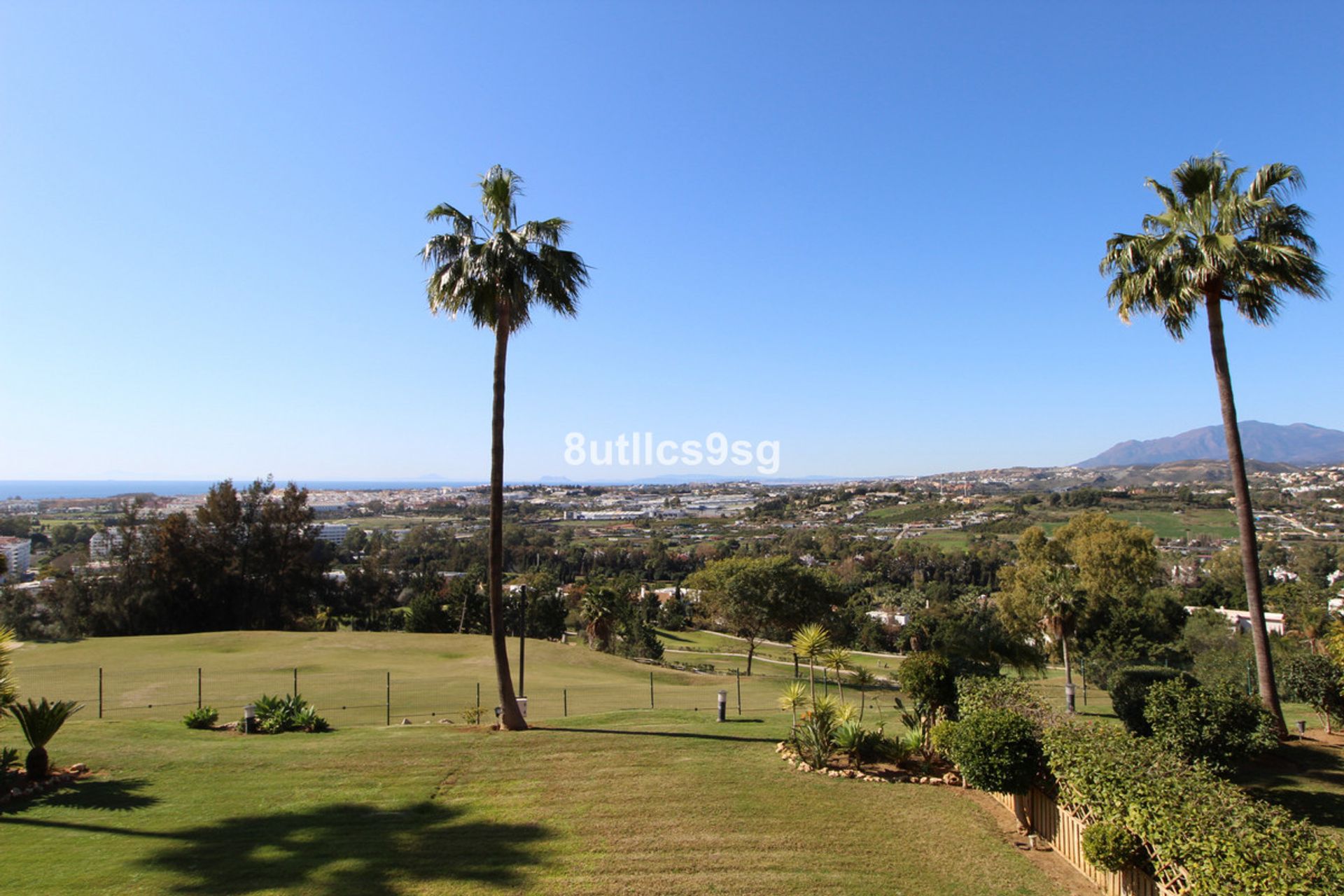 Condominium in El Angel, Andalusia 10201769