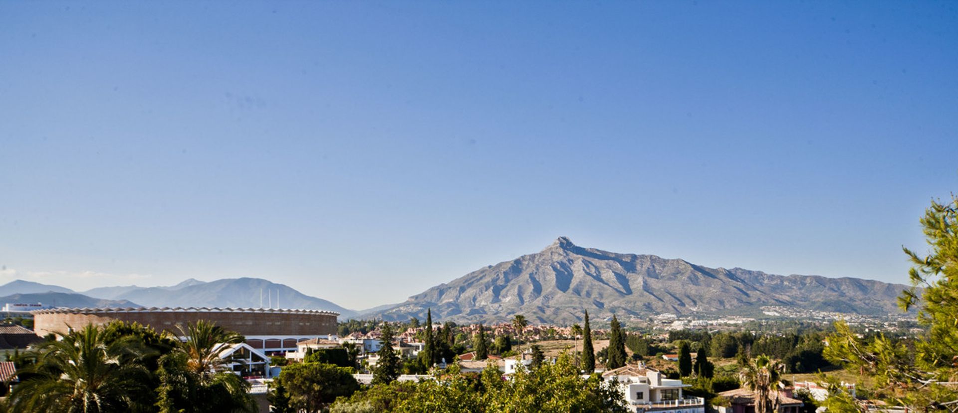 بيت في Marbella, Andalucía 10201854