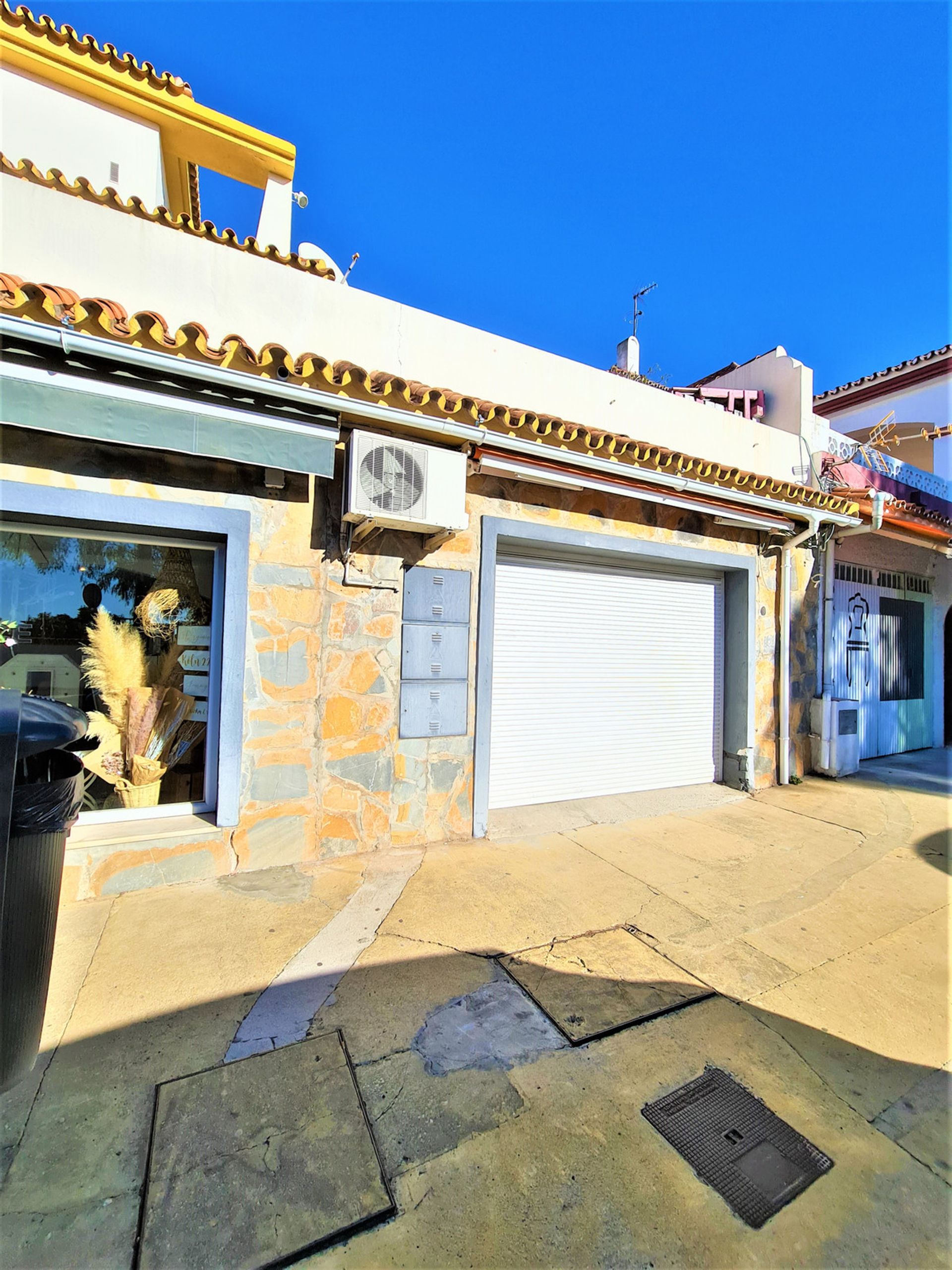 House in Marbella, Andalucía 10201942