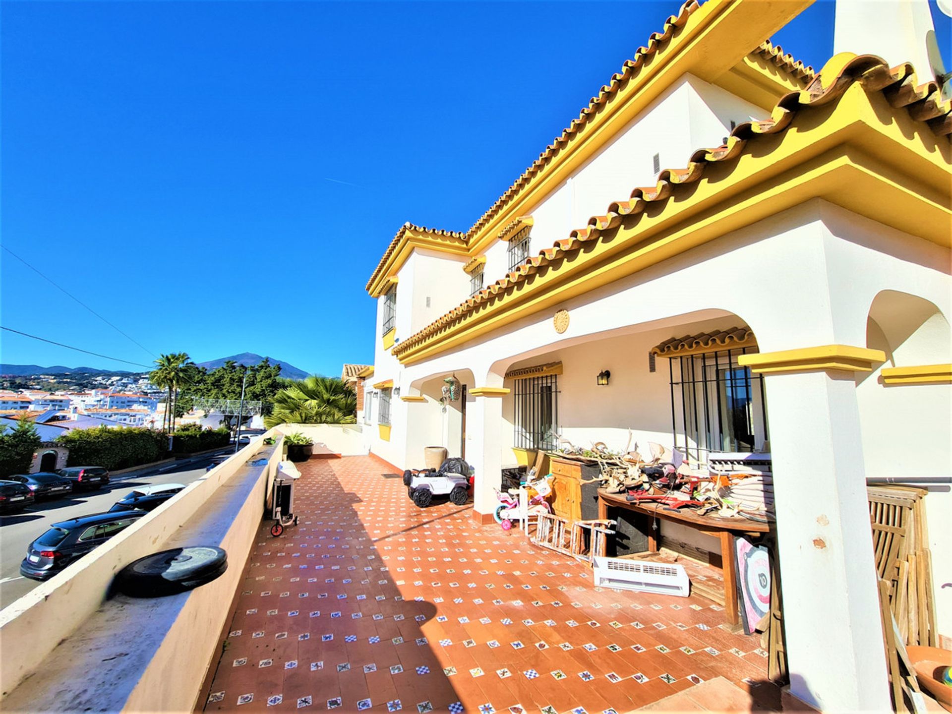 House in Marbella, Andalucía 10201942