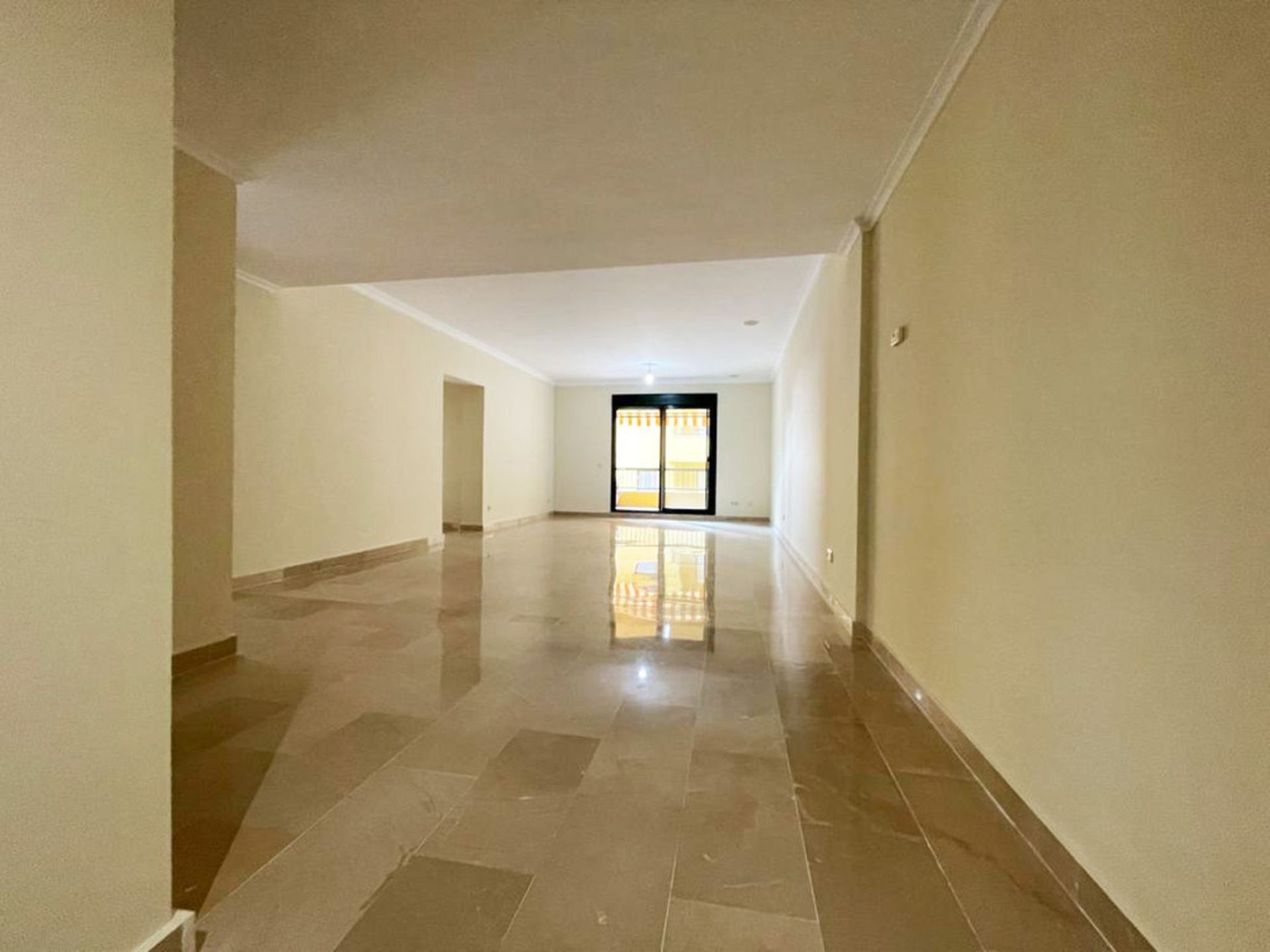 Condominio en San Pedro de Alcántara, Andalucía 10202199