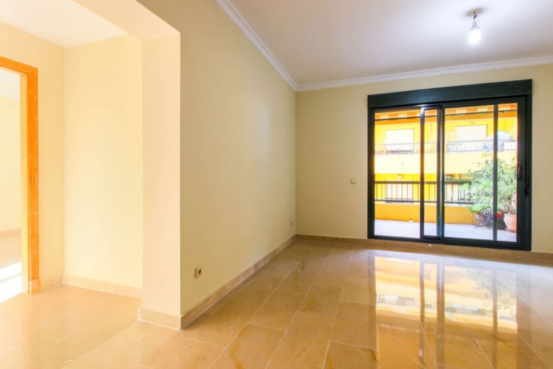 Condominio en San Pedro de Alcántara, Andalucía 10202199