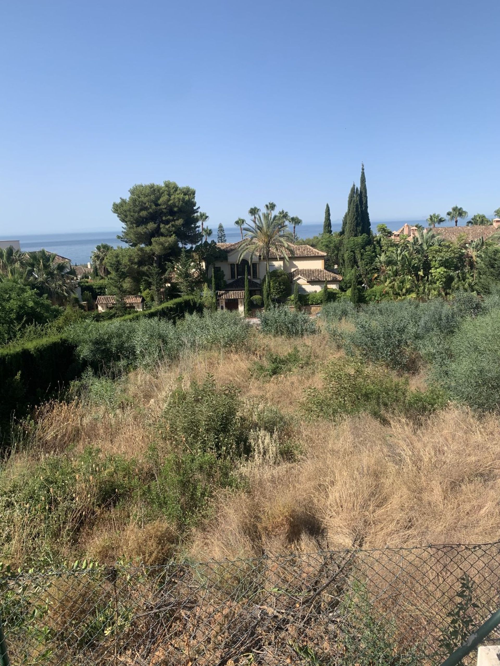 Land in Marbella, Andalucía 10202348